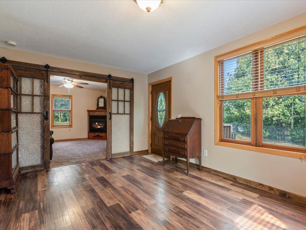 1910 single family home for sale at 39523 State Highway 47 in Aitkin, MN — 3 bed, 2 bath (photo 7 of 42)