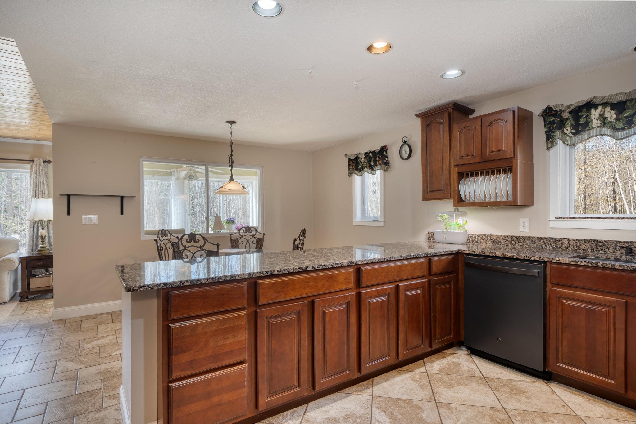 21564 Sugarbush Lane, Cohasset MN 55721 - Photo 10 of 58