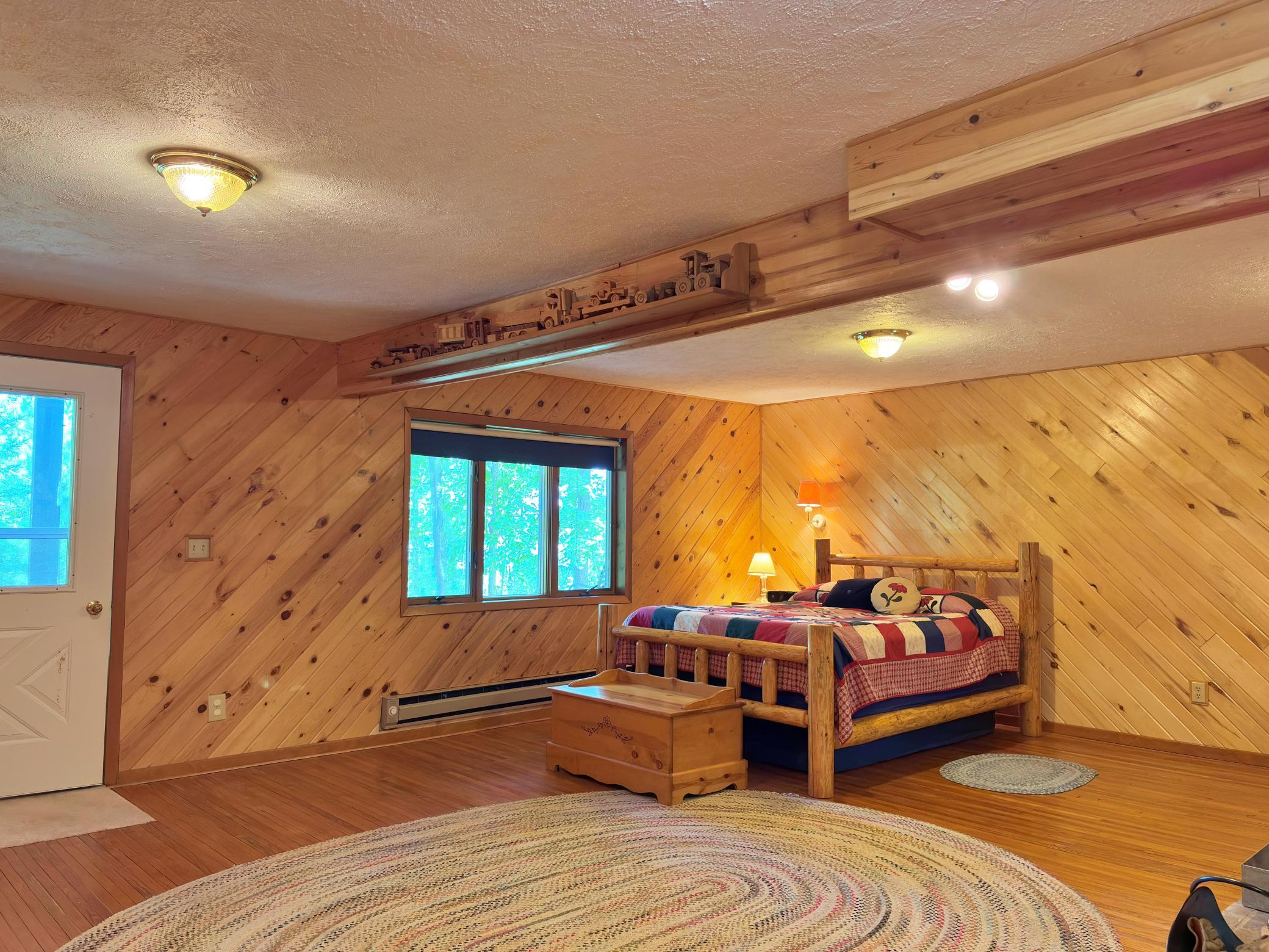 1986 single family home for sale at 9962 Knotty Pine Drive in Park Rapids, MN — 2 bed, 2 bath (photo 17 of 48)