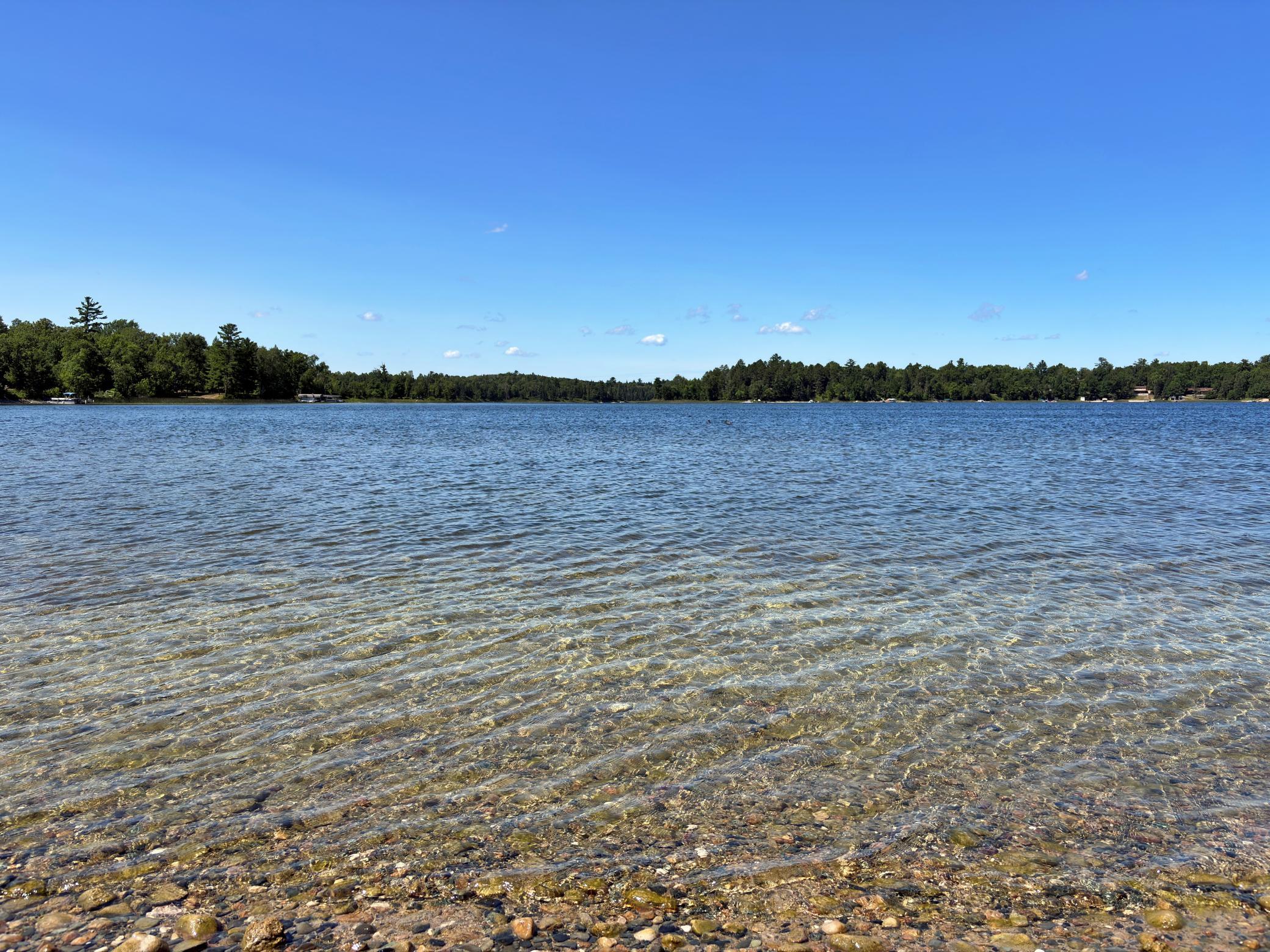 1986 single family home for sale at 9962 Knotty Pine Drive in Park Rapids, MN — 2 bed, 2 bath (photo 4 of 48)