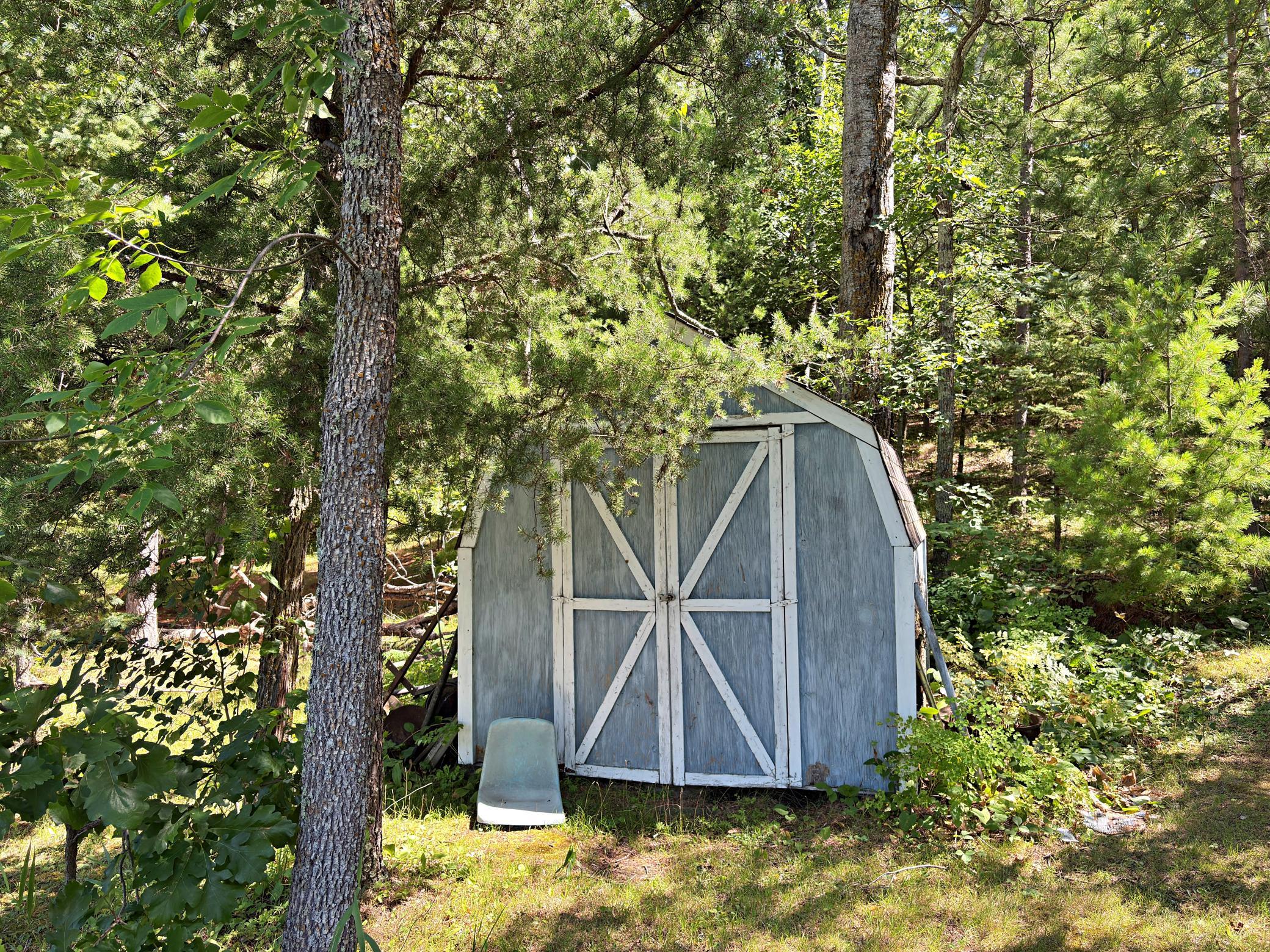 1986 single family home for sale at 9962 Knotty Pine Drive in Park Rapids, MN — 2 bed, 2 bath (photo 37 of 48)