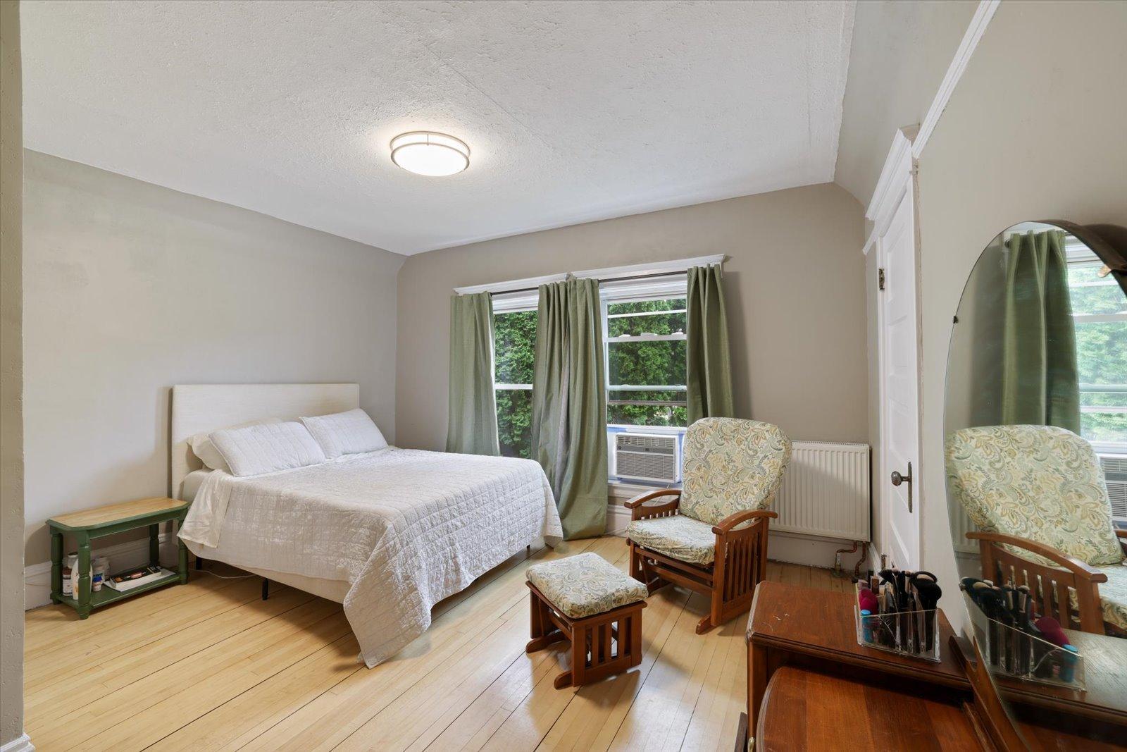 1906 single family home for sale at 403 Cole Street in Coleraine, MN — 3 bed, 2 bath (photo 12 of 26)