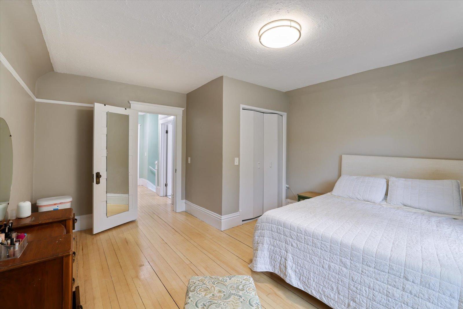 1906 single family home for sale at 403 Cole Street in Coleraine, MN — 3 bed, 2 bath (photo 13 of 26)