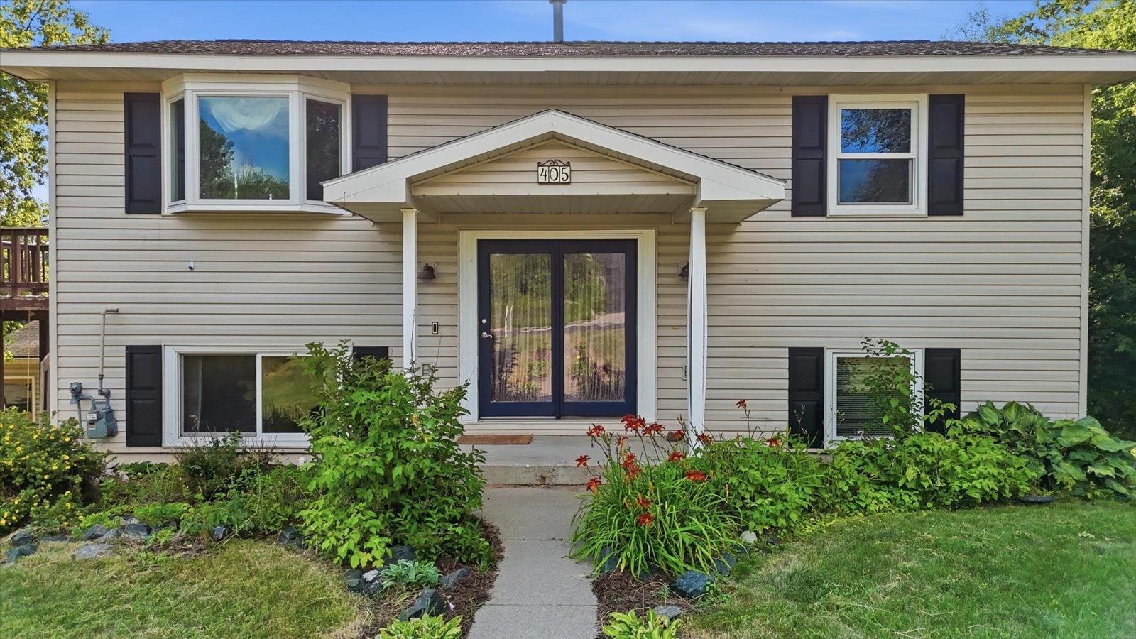 405 SW 1st Avenue, Grand Rapids MN 55744 - Photo 2 of 42