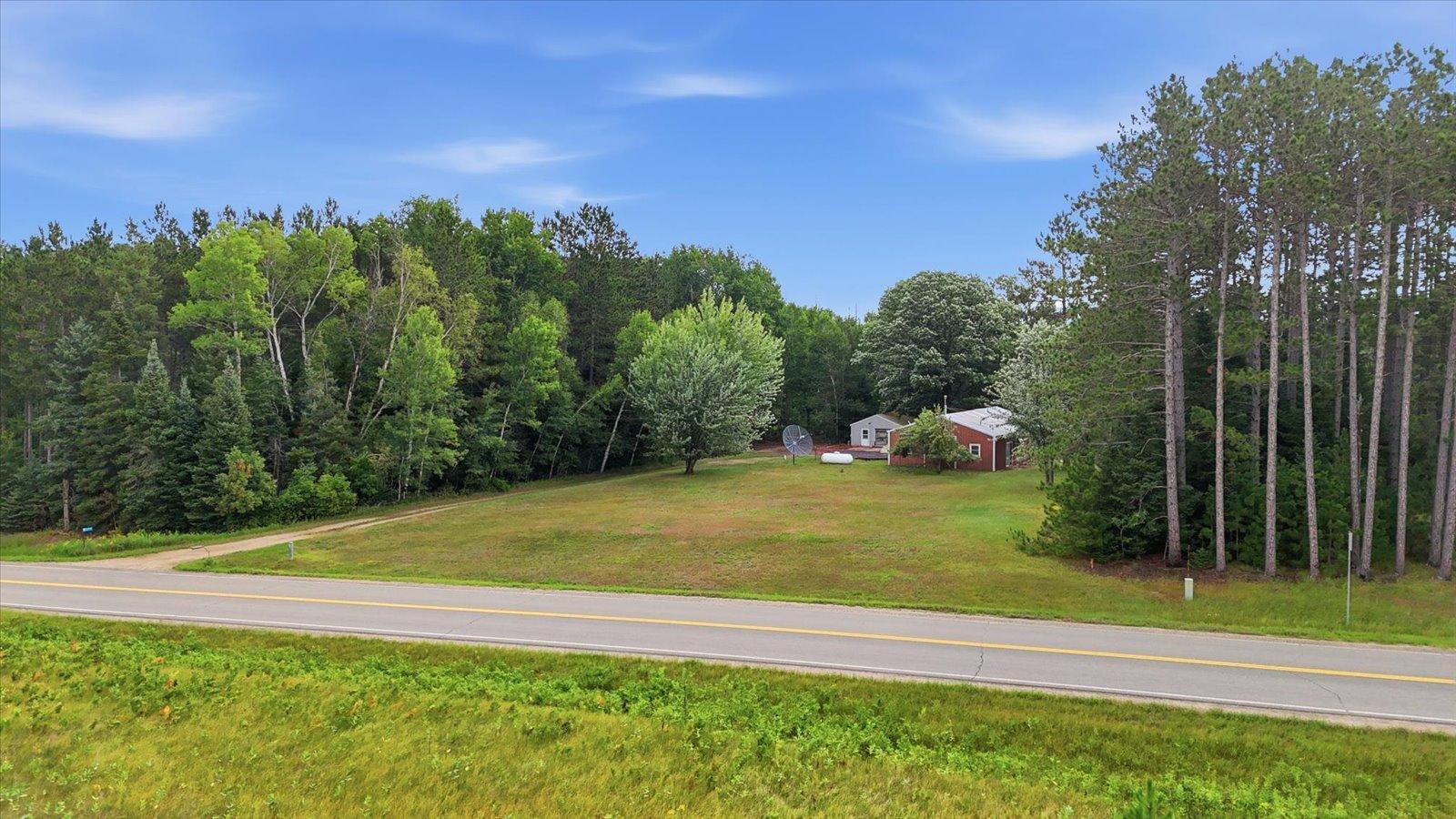 1986 single family home for sale at 27679 Splithand Road in Grand Rapids, MN — 3 bed, 1 bath (photo 23 of 26)