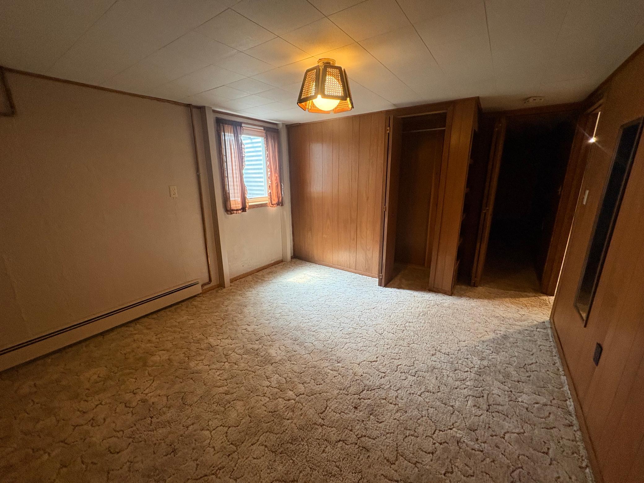 1967 single family home for sale at 1431 7th Street N in Wahpeton, ND — 4 bed, 2 bath (photo 20 of 26)