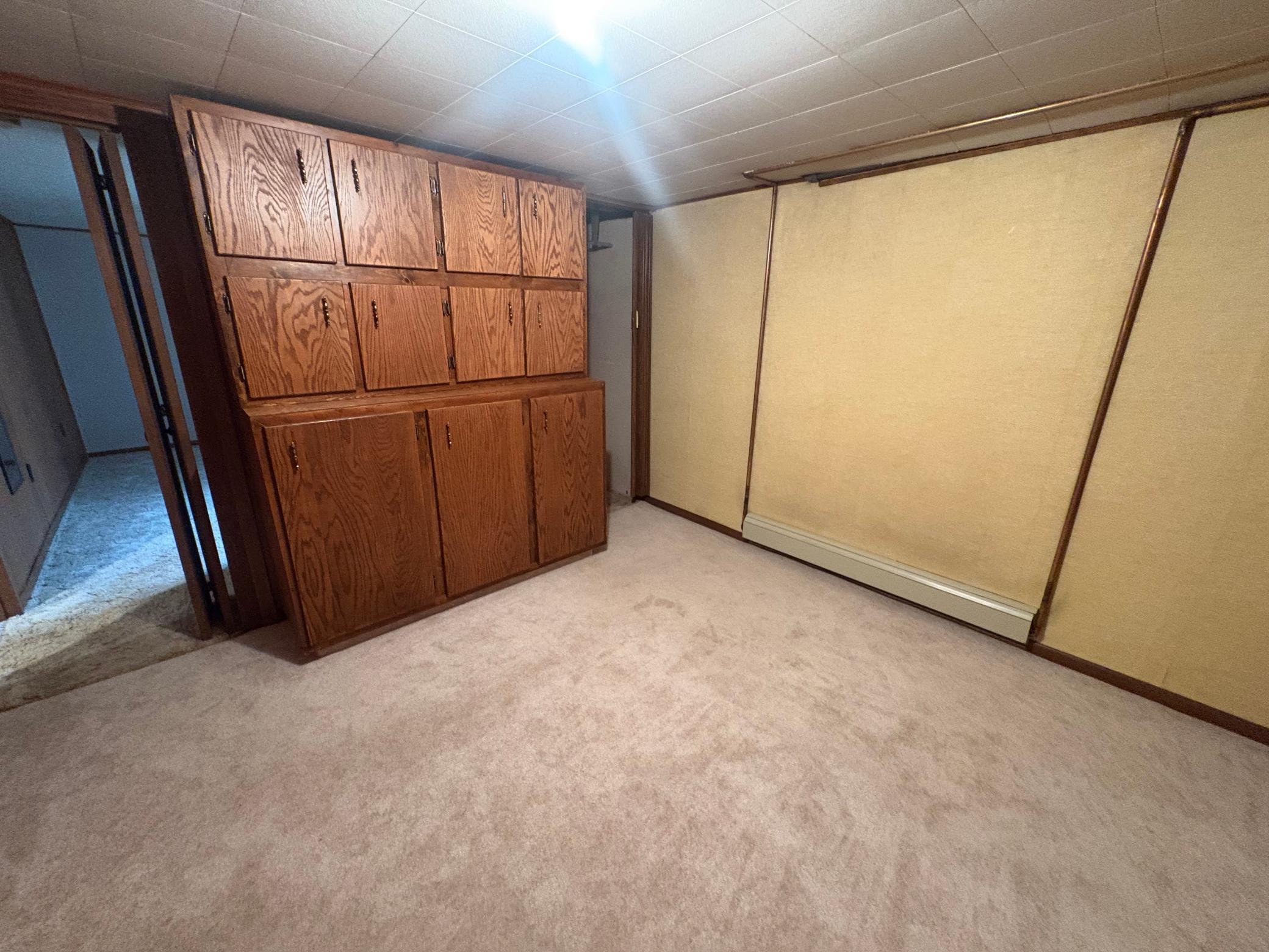 1967 single family home for sale at 1431 7th Street N in Wahpeton, ND — 4 bed, 2 bath (photo 22 of 26)