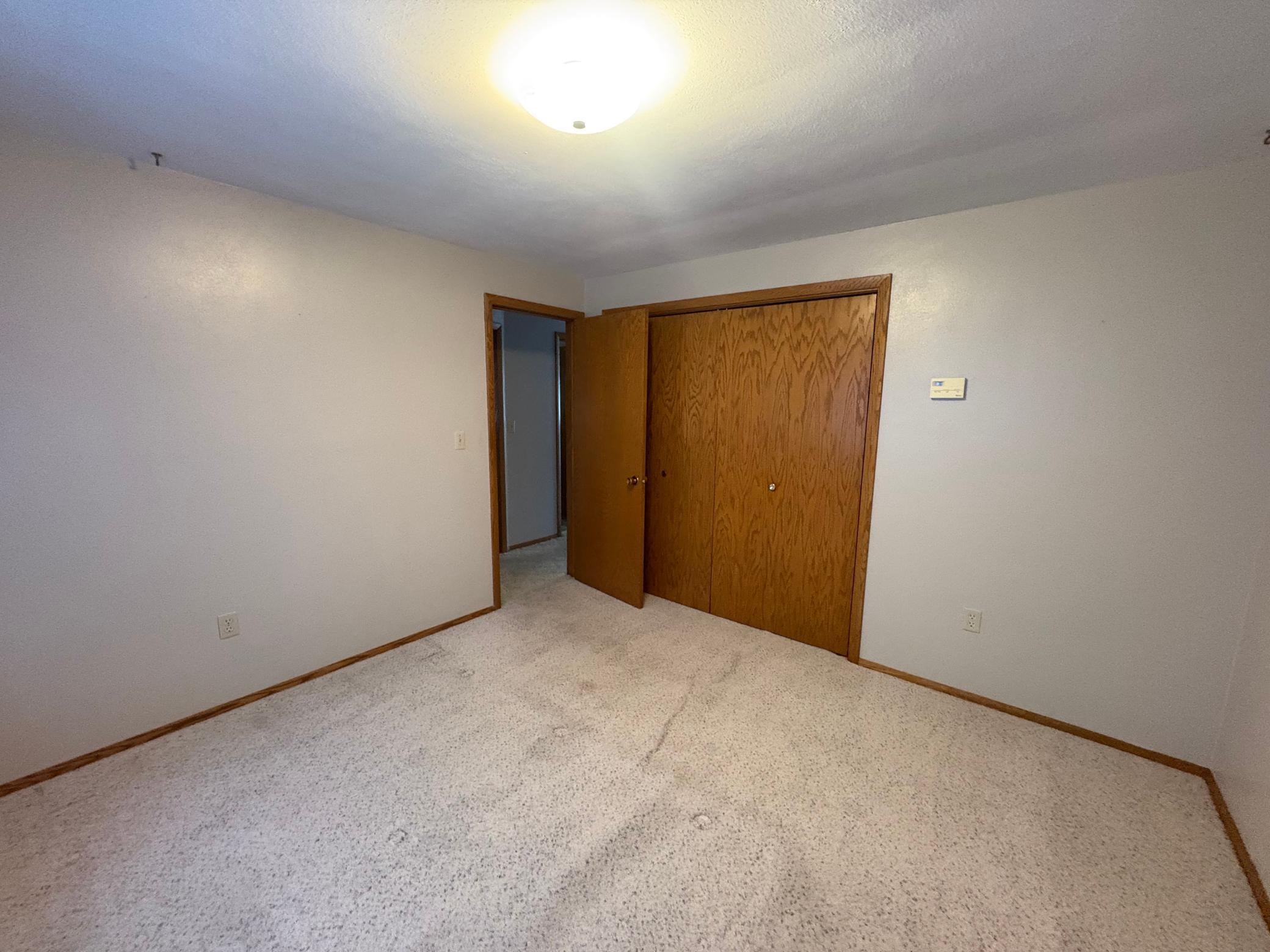 1967 single family home for sale at 1431 7th Street N in Wahpeton, ND — 4 bed, 2 bath (photo 10 of 26)