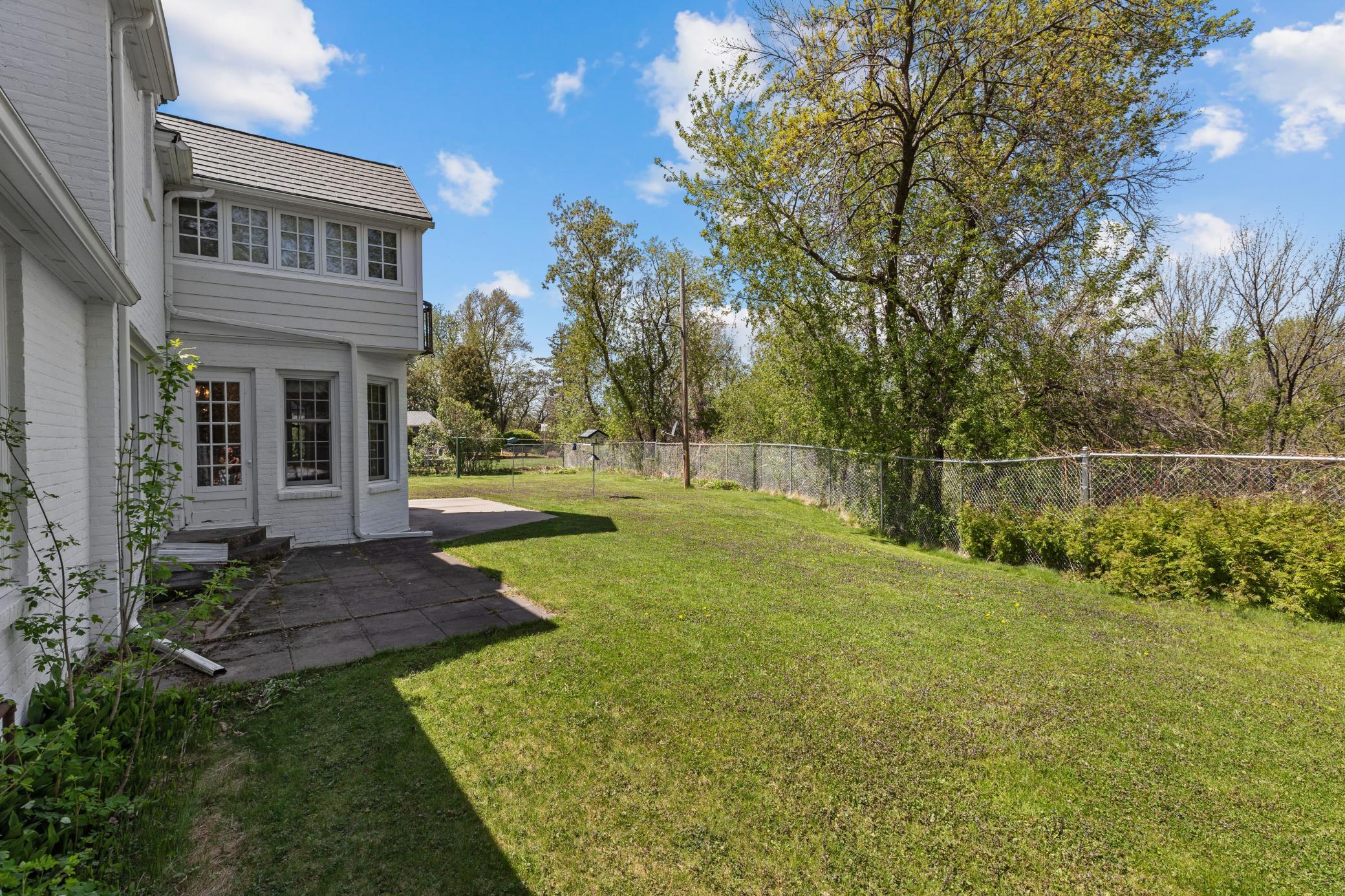 415 Bluff Avenue, Brainerd MN 56401 - Photo 8 of 61