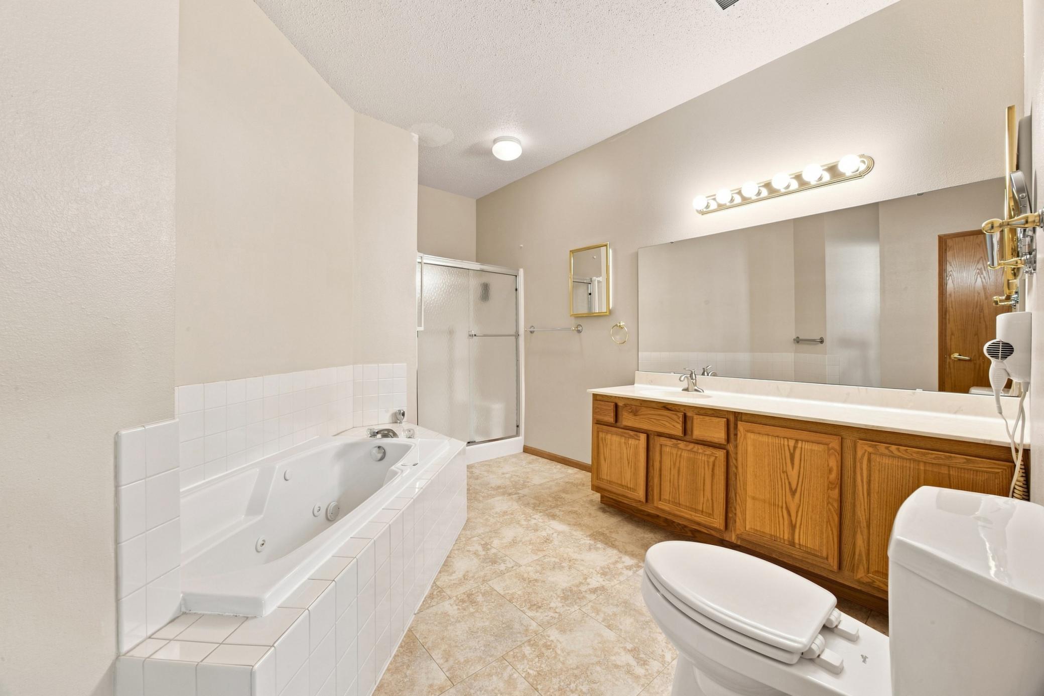 5319 University Drive S, Unit A, Fargo ND 58104 - Photo 23 of 41