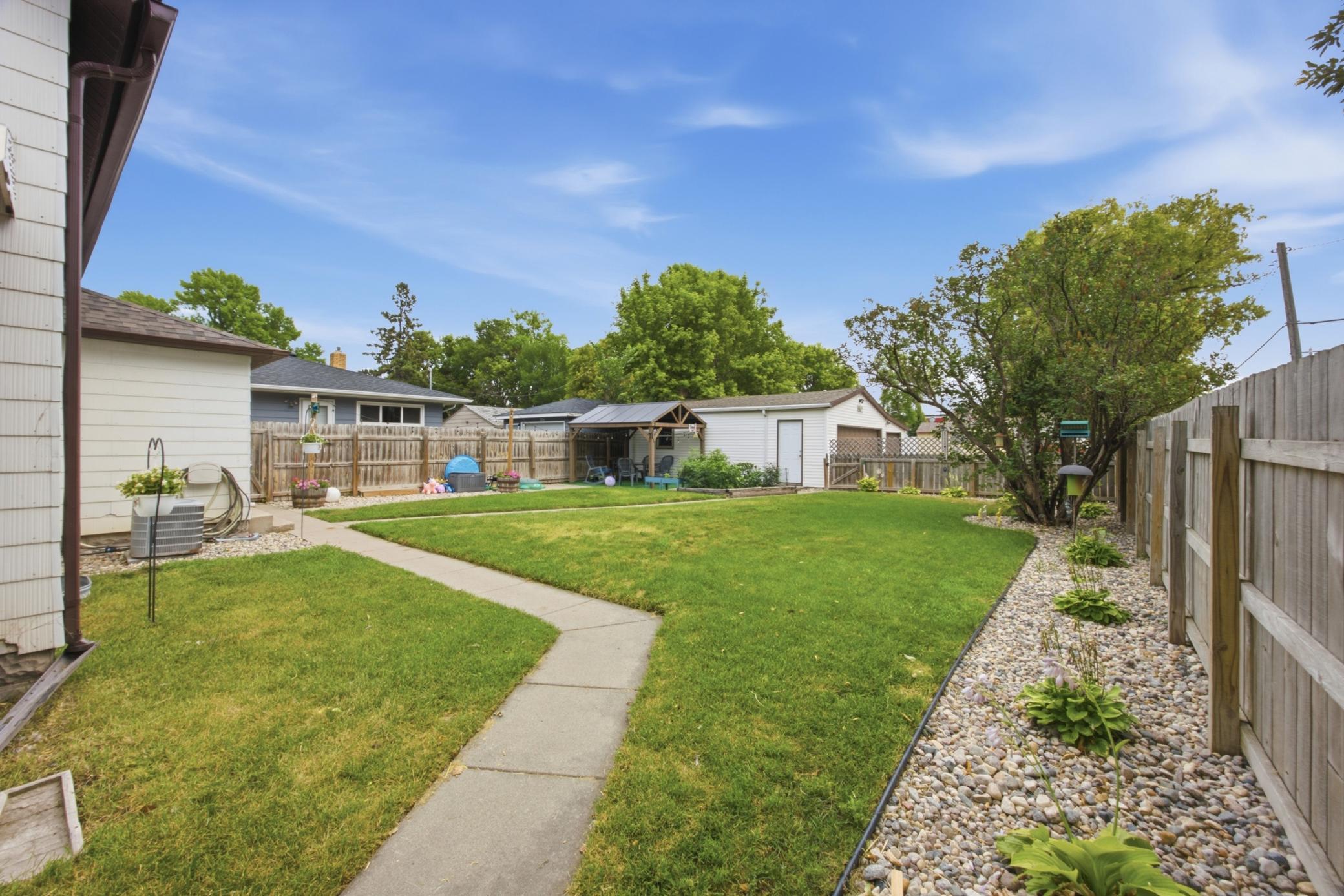 1502 2nd Avenue N, Moorhead MN 56560 - Photo 24 of 28
