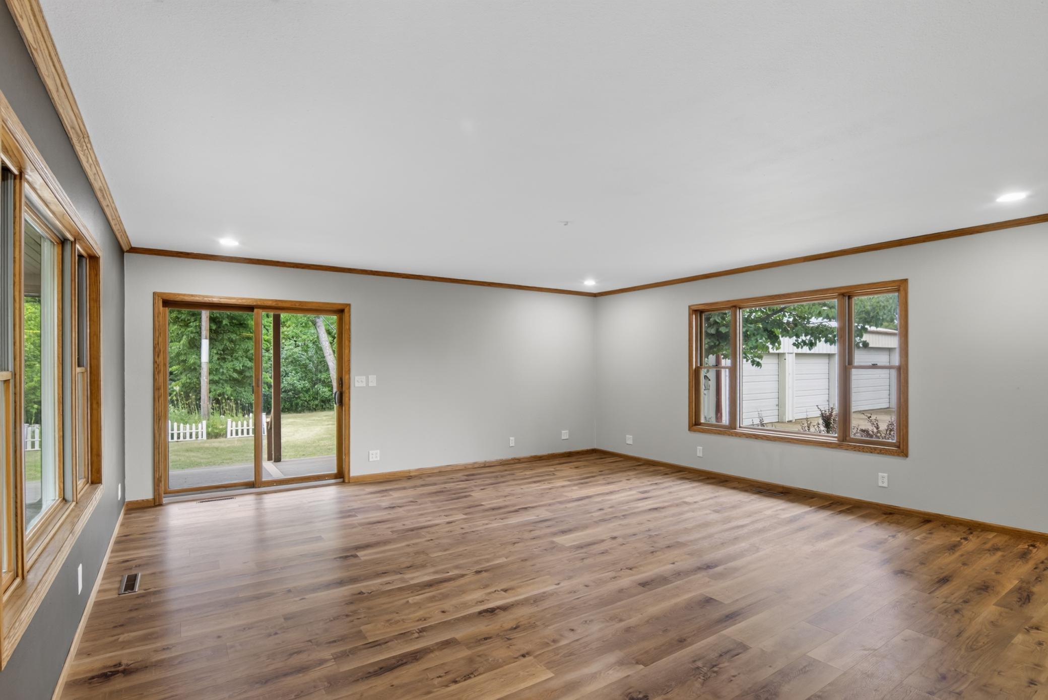 1965 single family home for sale at 12720 45th Street SE in Fingal, ND — 3 bed, 2 bath (photo 18 of 61)