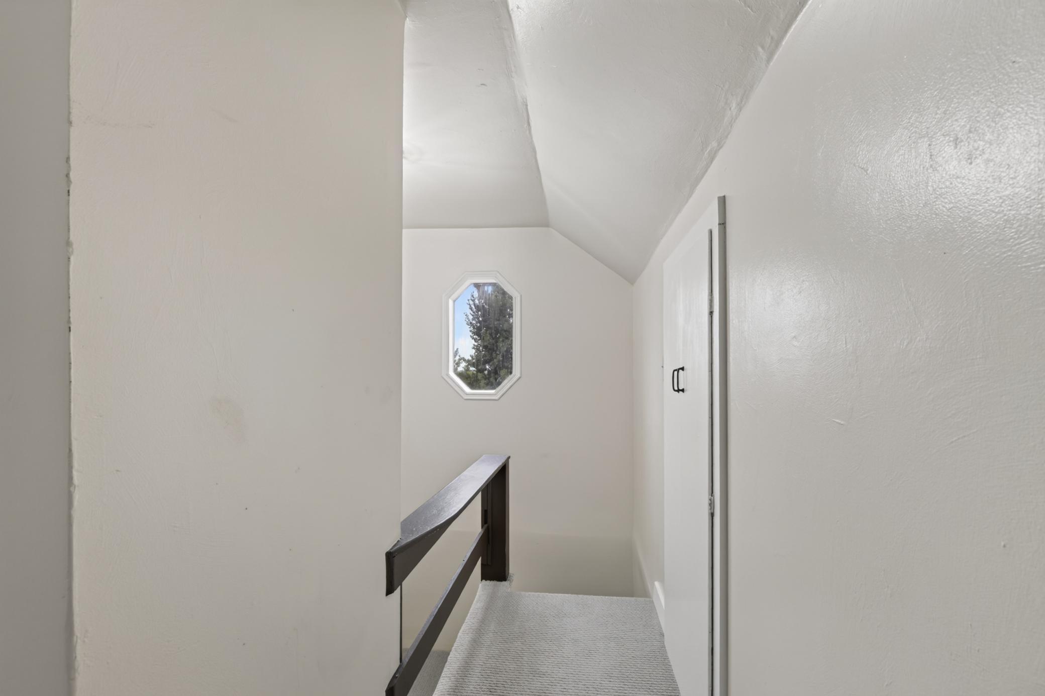 1965 single family home for sale at 12720 45th Street SE in Fingal, ND — 3 bed, 2 bath (photo 26 of 61)