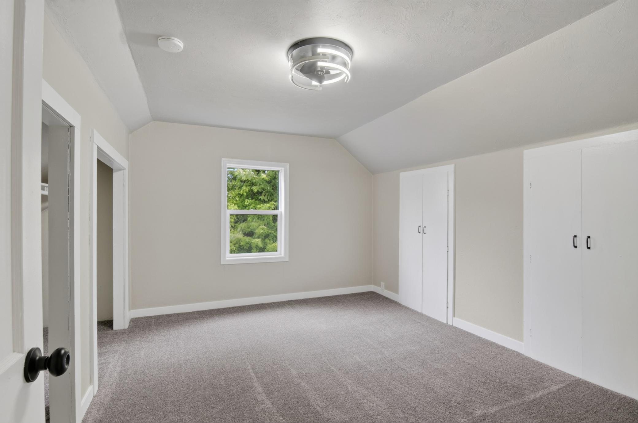 1965 single family home for sale at 12720 45th Street SE in Fingal, ND — 3 bed, 2 bath (photo 27 of 61)