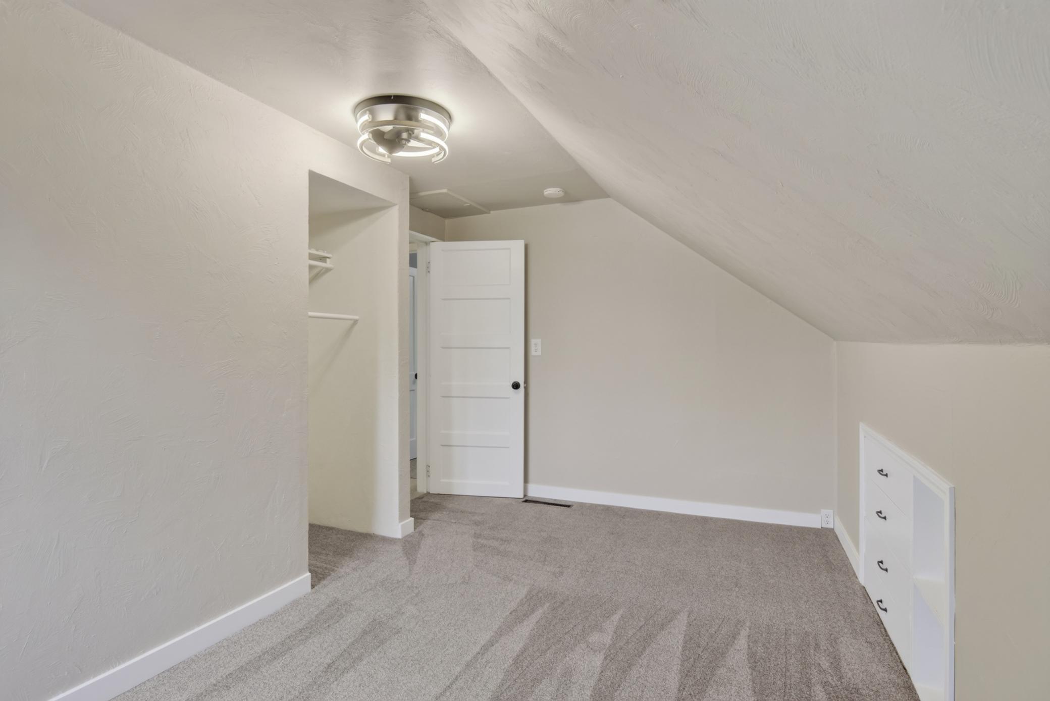 1965 single family home for sale at 12720 45th Street SE in Fingal, ND — 3 bed, 2 bath (photo 29 of 61)