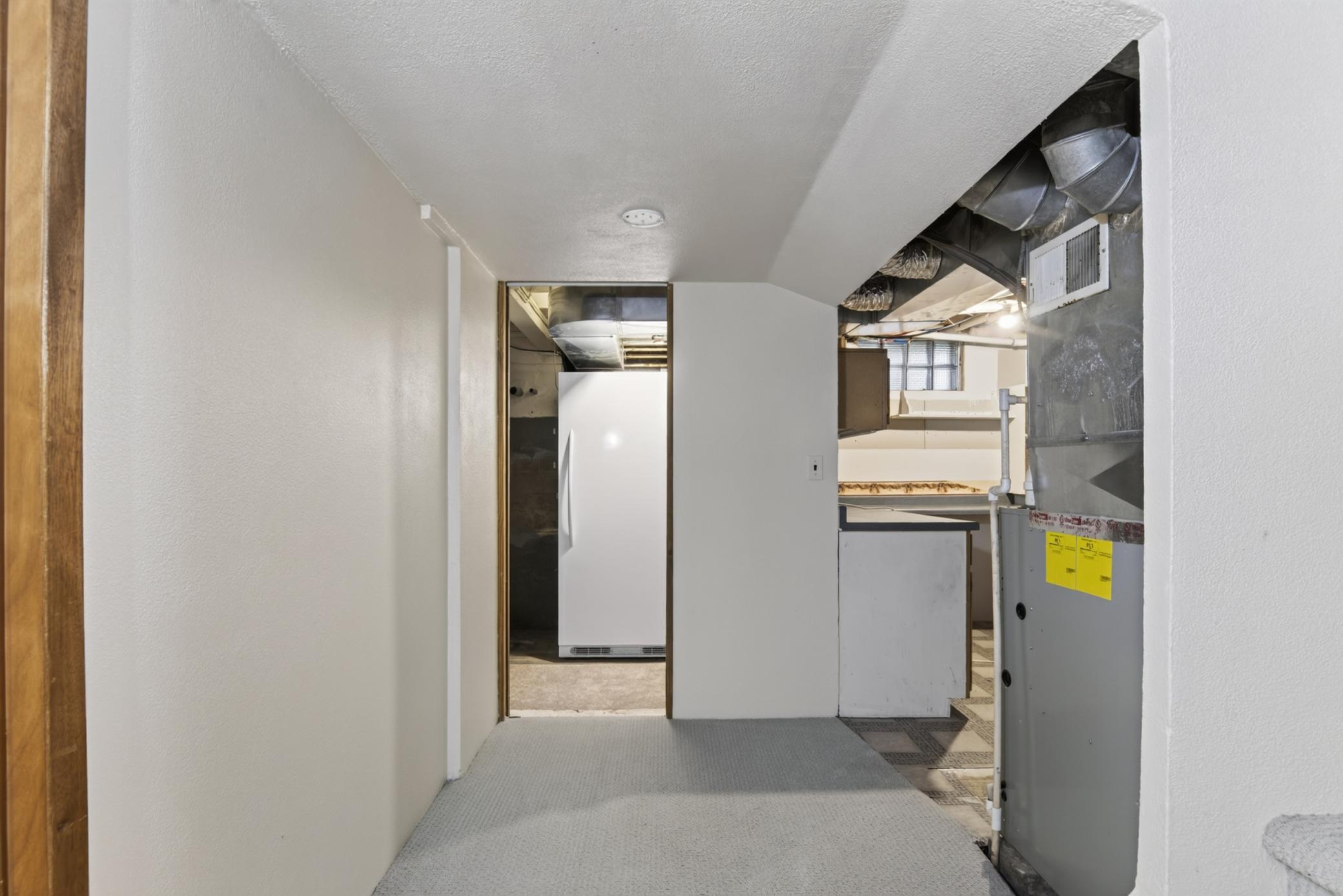 1965 single family home for sale at 12720 45th Street SE in Fingal, ND — 3 bed, 2 bath (photo 34 of 61)