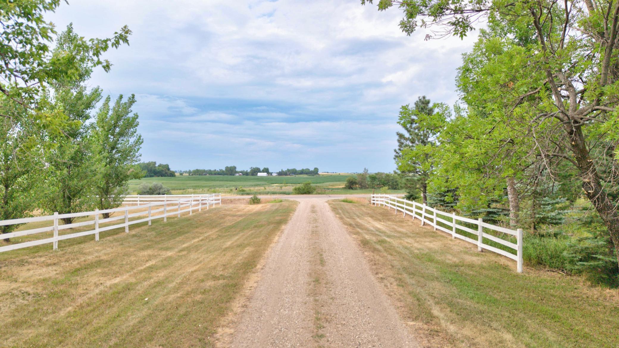 1965 single family home for sale at 12720 45th Street SE in Fingal, ND — 3 bed, 2 bath (photo 61 of 61)