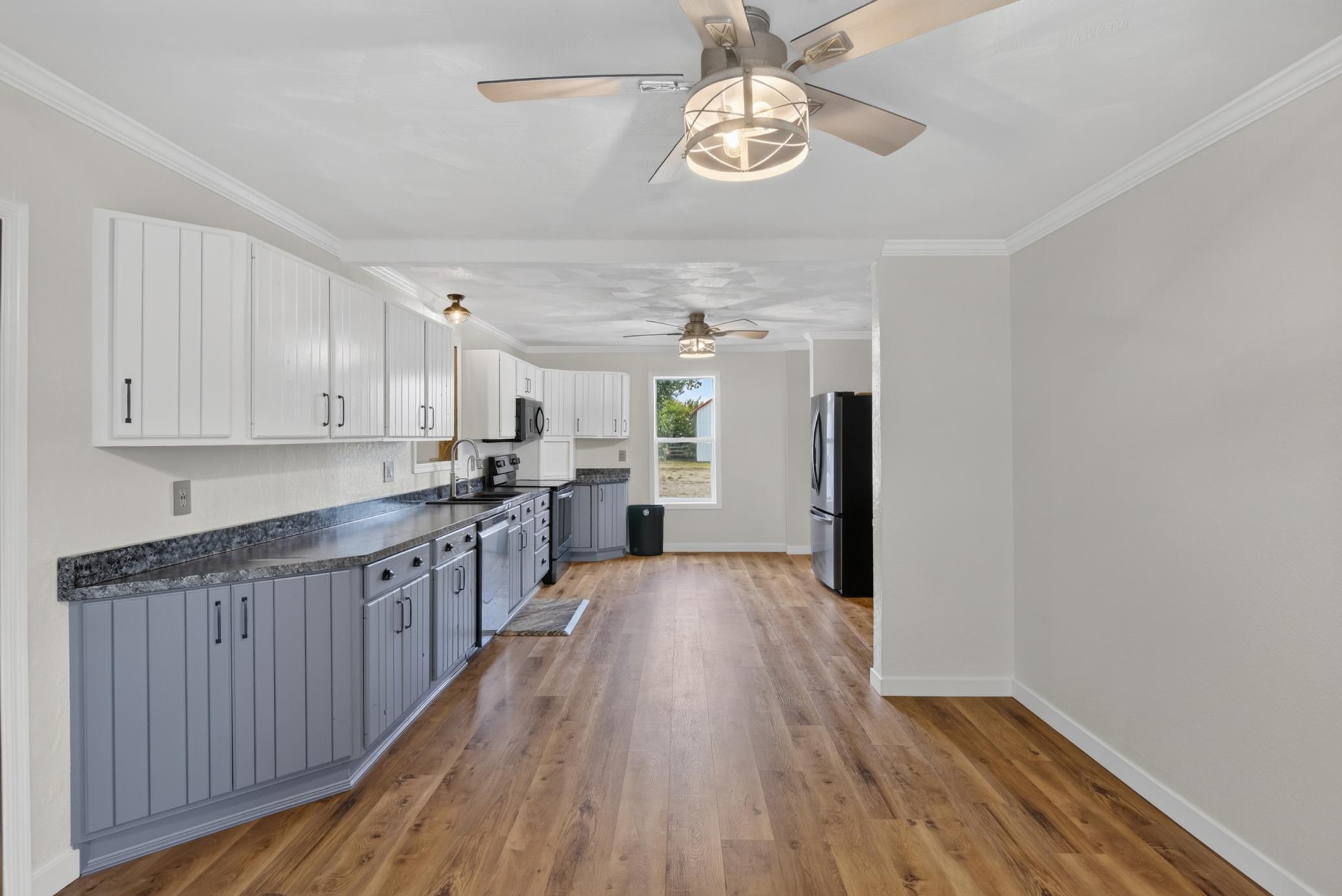 1965 single family home for sale at 12720 45th Street SE in Fingal, ND — 3 bed, 2 bath (photo 10 of 61)