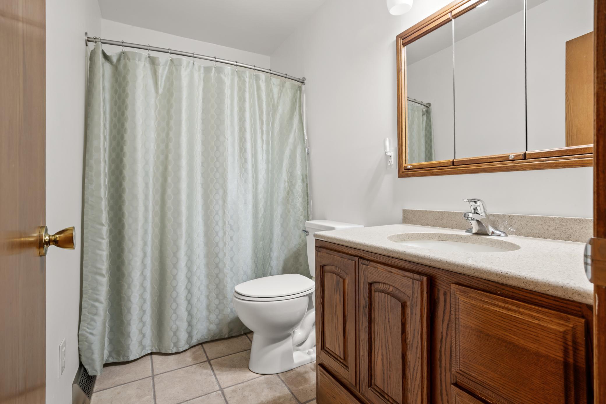 1805 17th Street S, Fargo ND 58103 - Photo 15 of 22