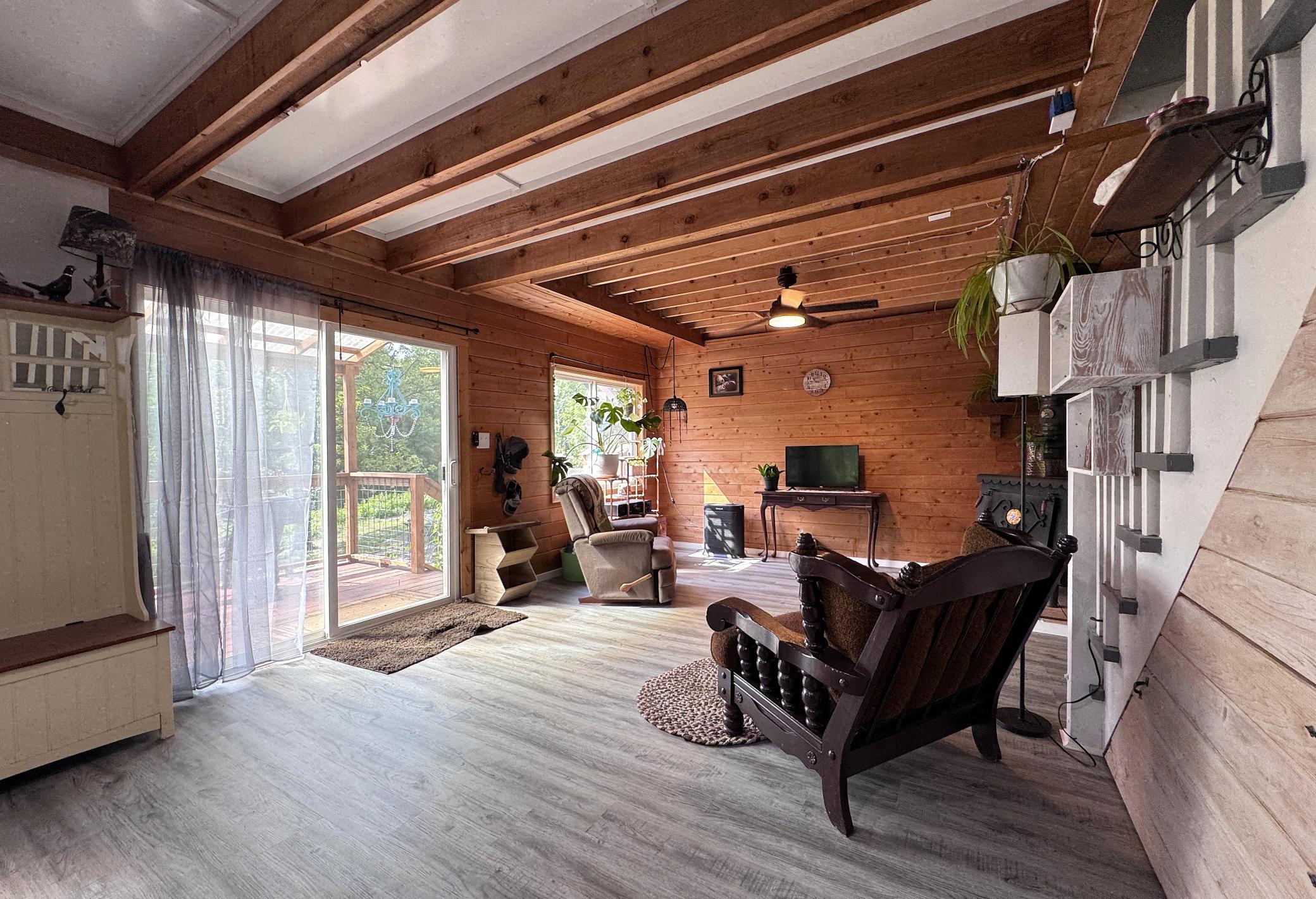 1974 single family home for sale at 40990 Diamond Lake Street in Aitkin, MN — 3 bed, 2 bath (photo 22 of 52)