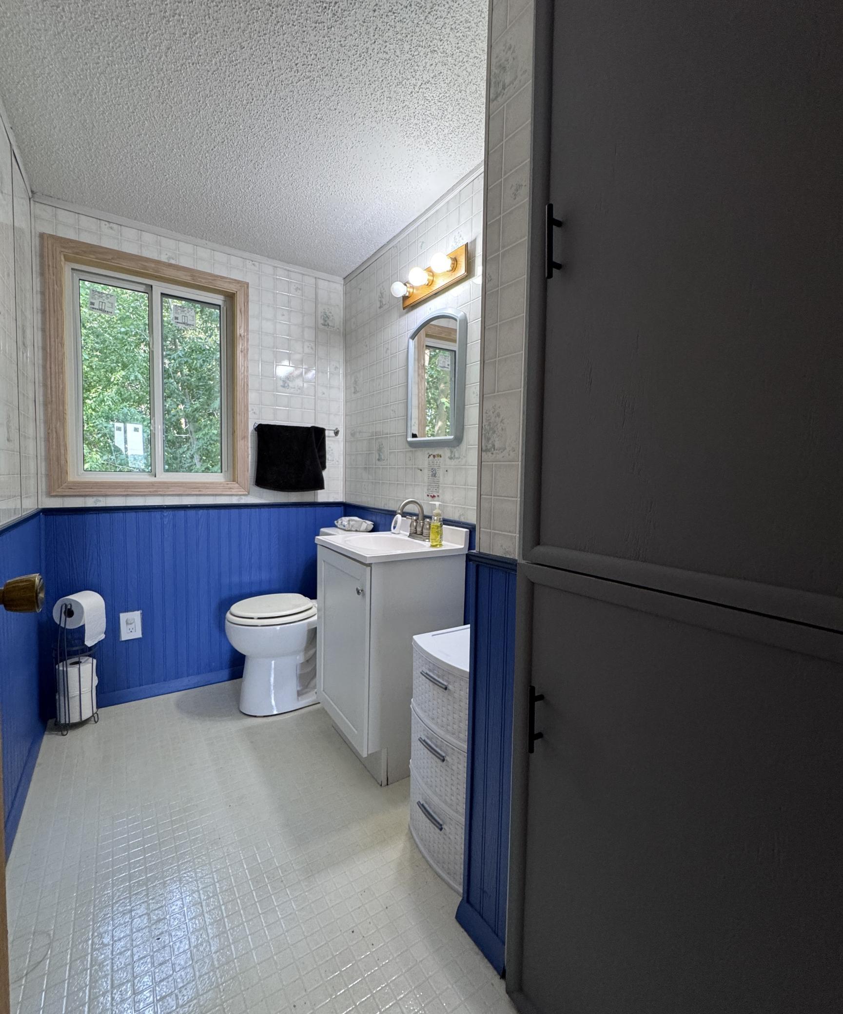 1974 single family home for sale at 40990 Diamond Lake Street in Aitkin, MN — 3 bed, 2 bath (photo 47 of 52)
