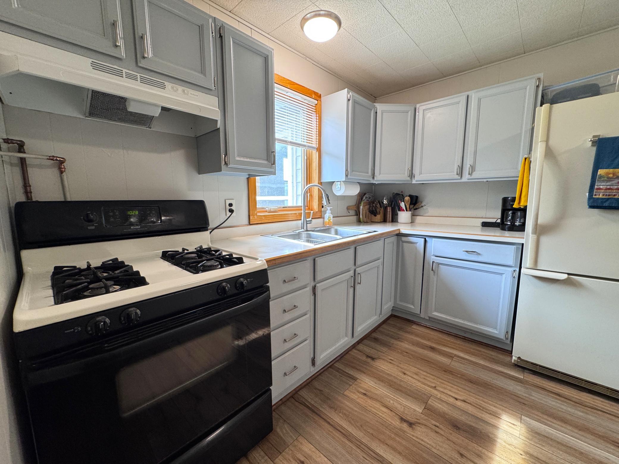 1956 single family home for sale at 35922 500th Lane in Palisade, MN — 2 bed, 1 bath (photo 34 of 46)