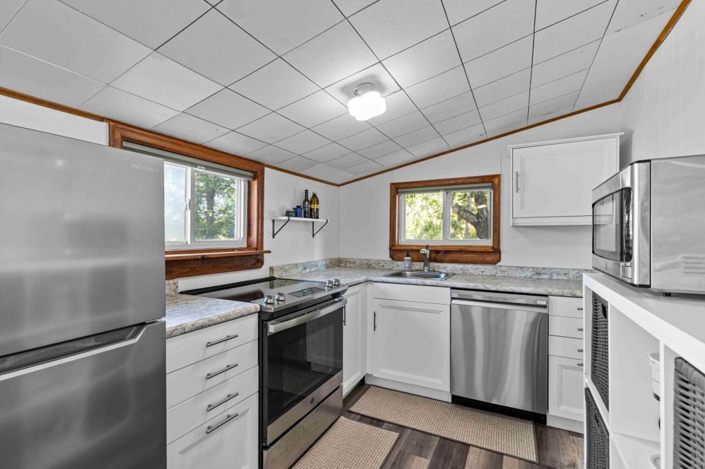 31527 Stewarts Bay Drive, Pequot Lakes MN 56472 - Photo 15 of 46
