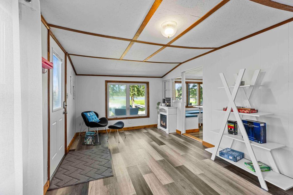 31527 Stewarts Bay Drive, Pequot Lakes MN 56472 - Photo 10 of 46