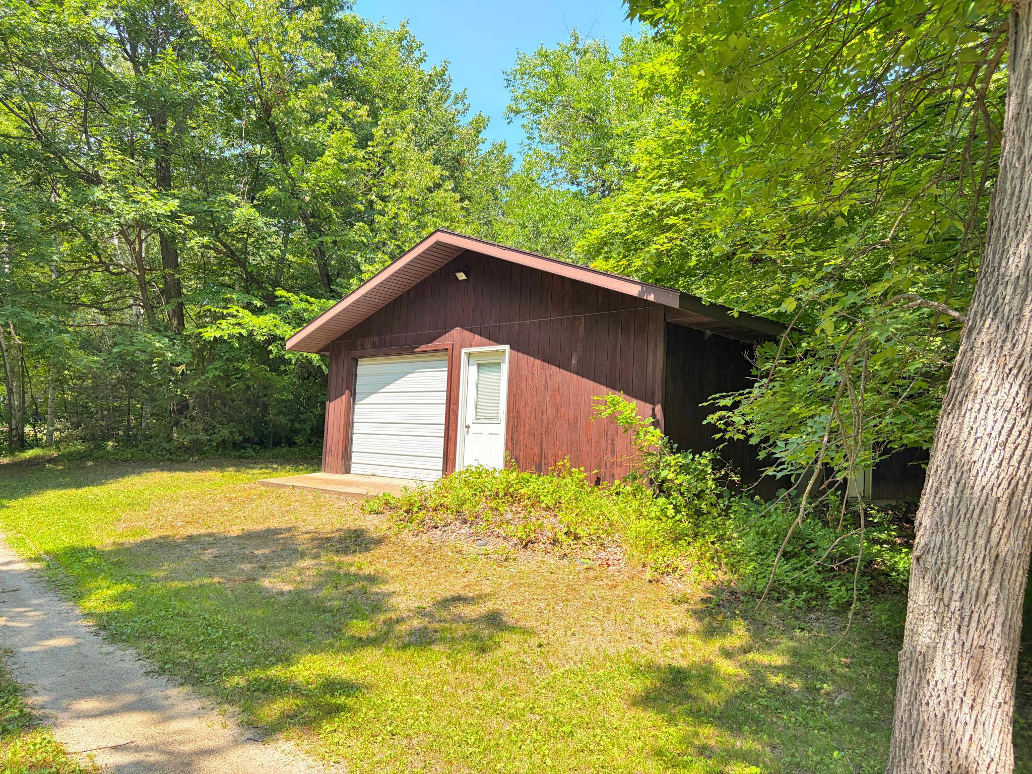 1058 Woodsmen Court NE, Alexandria MN 56308 - Photo 4 of 14