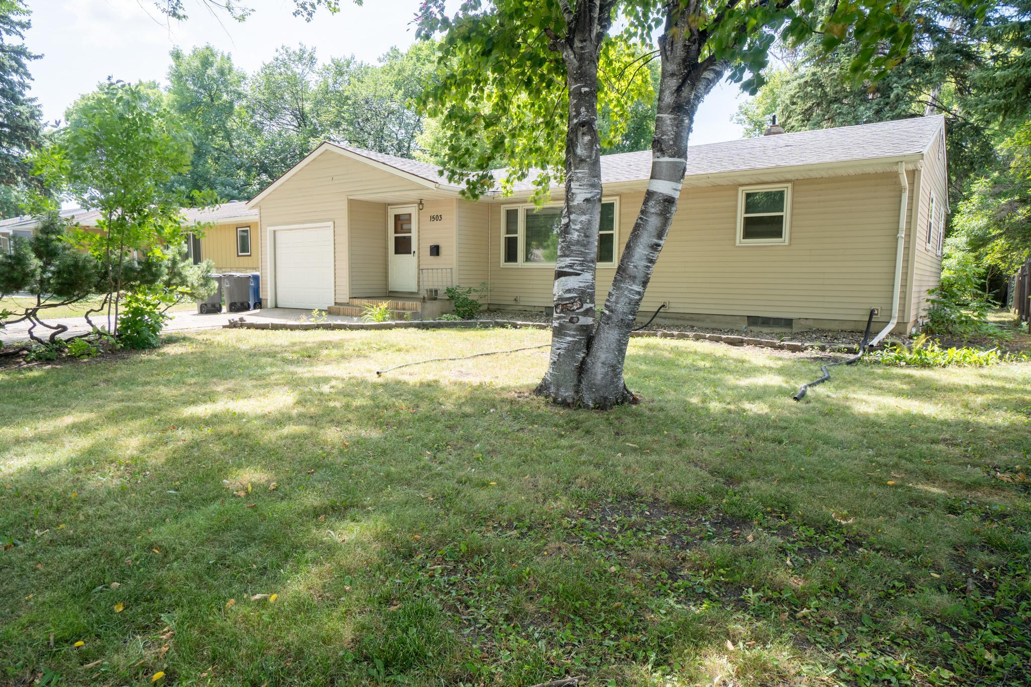 1503 15th Street S, Moorhead MN 56560 - Photo 2 of 20