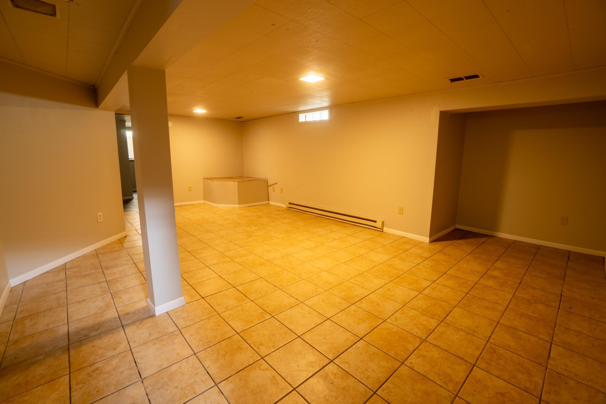 1503 15th Street S, Moorhead MN 56560 - Photo 11 of 20