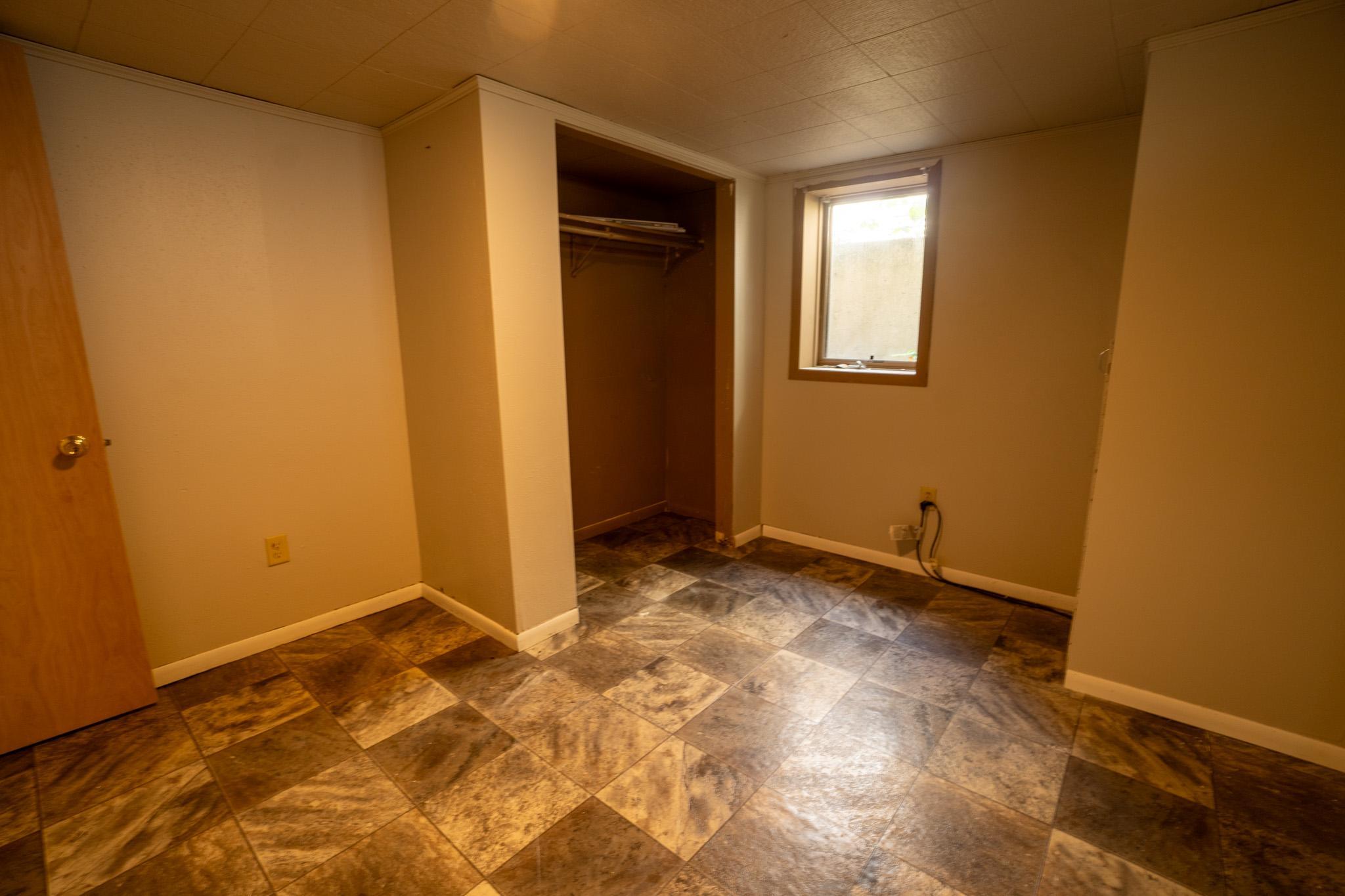 1503 15th Street S, Moorhead MN 56560 - Photo 13 of 20