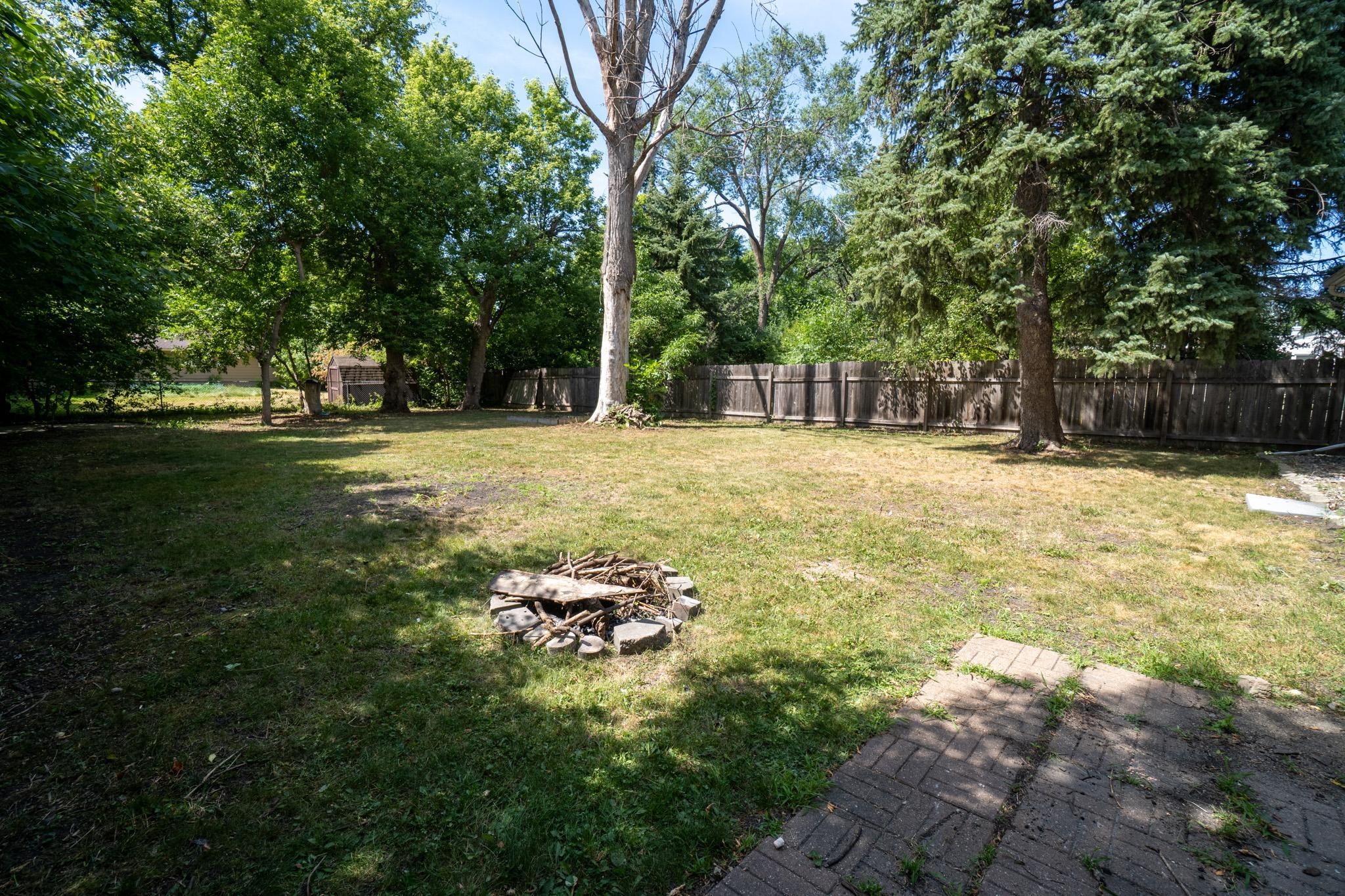 1503 15th Street S, Moorhead MN 56560 - Photo 17 of 20