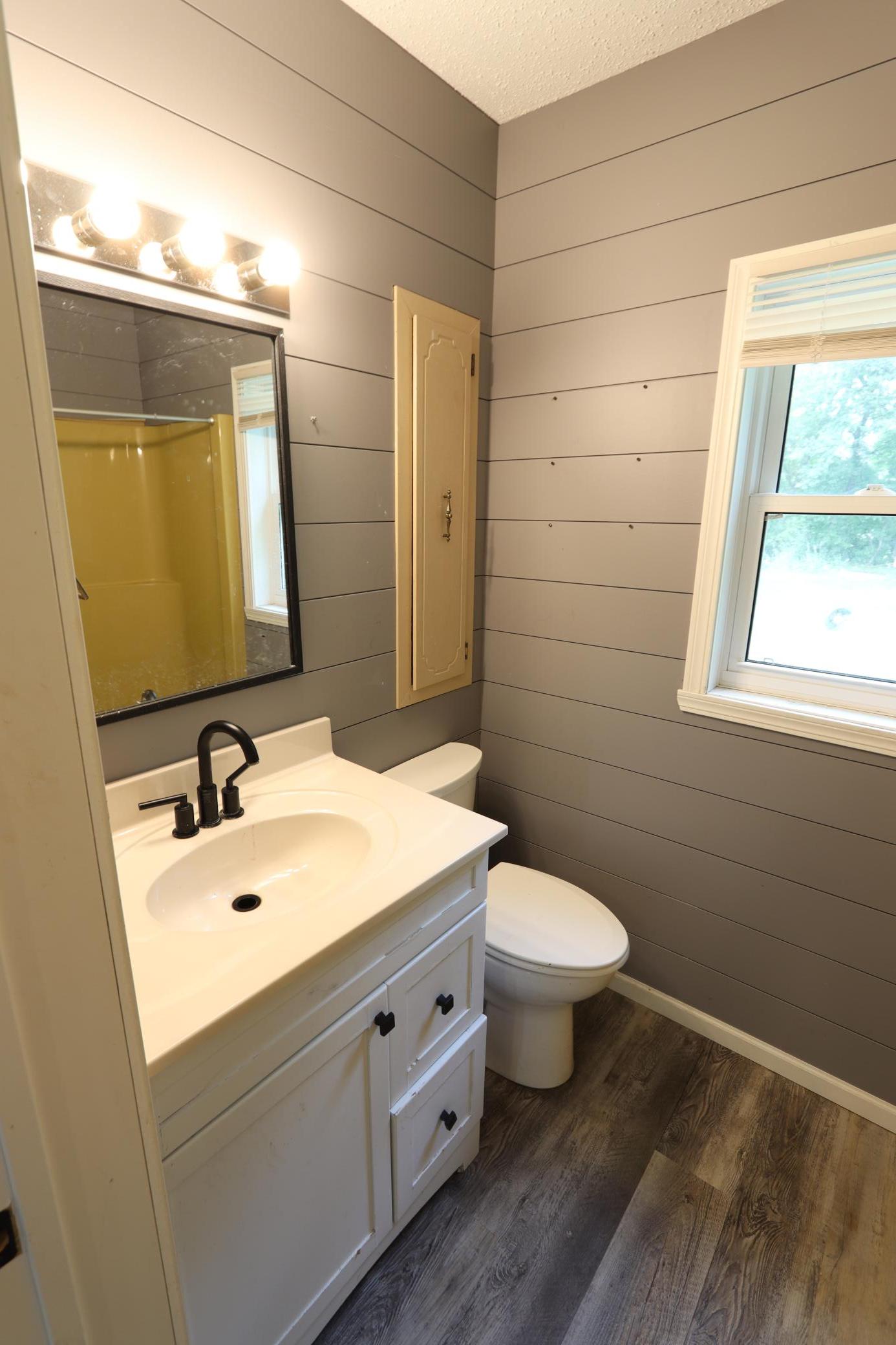 1944 single family home for sale at 105 Atlantic Avenue E in Badger, MN — 3 bed, 1 bath (photo 15 of 31)