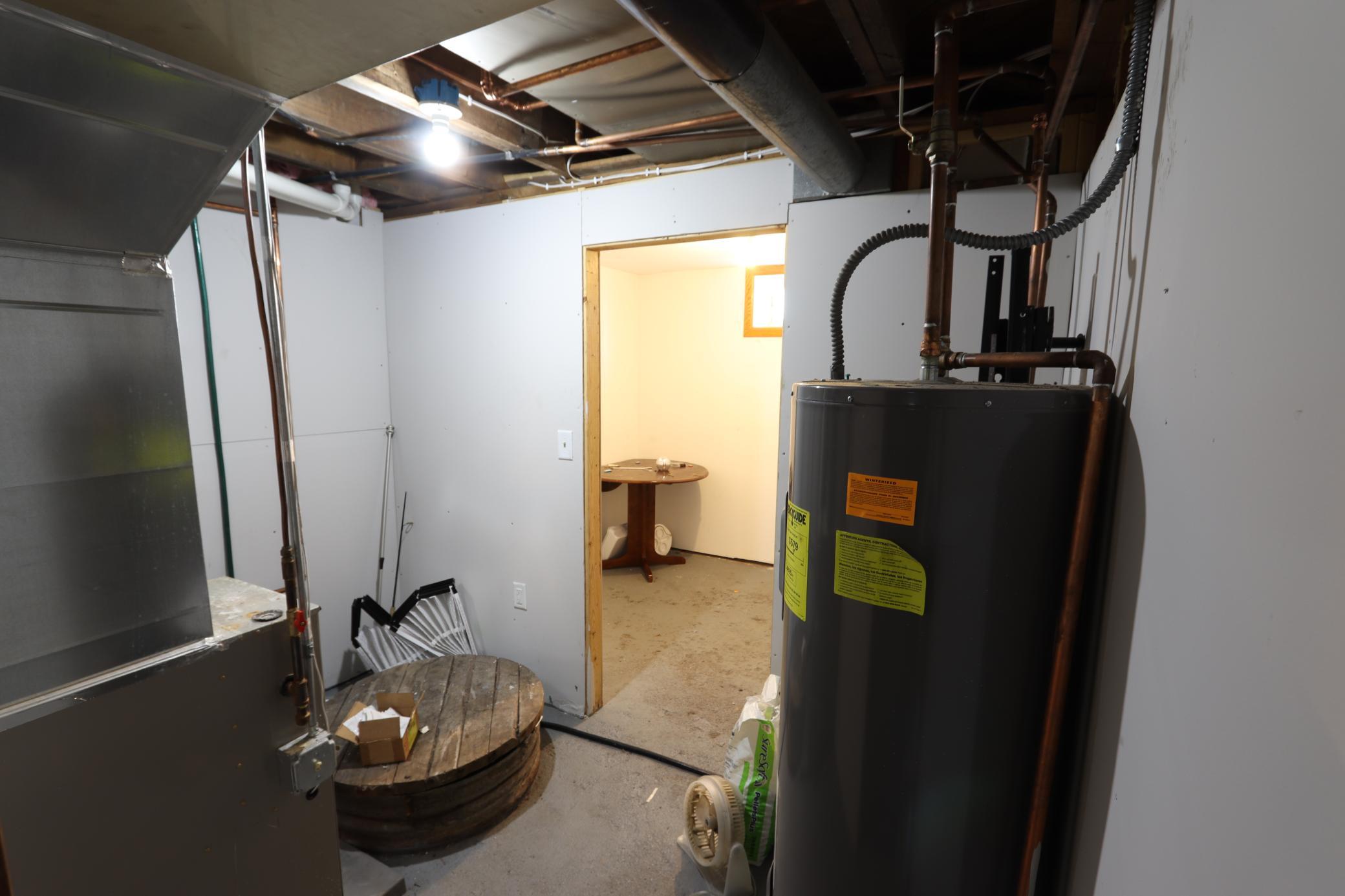 1944 single family home for sale at 105 Atlantic Avenue E in Badger, MN — 3 bed, 1 bath (photo 27 of 31)
