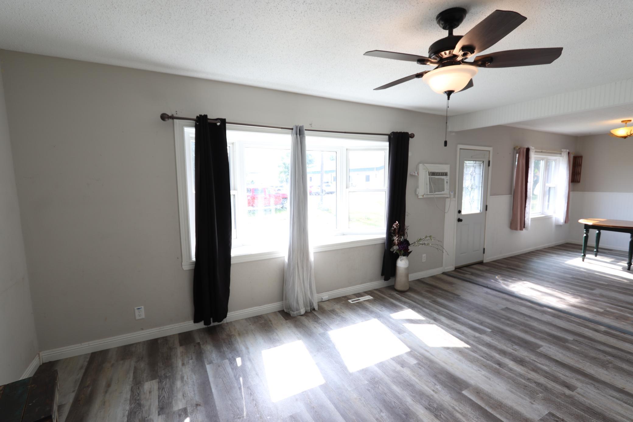 1944 single family home for sale at 105 Atlantic Avenue E in Badger, MN — 3 bed, 1 bath (photo 10 of 31)
