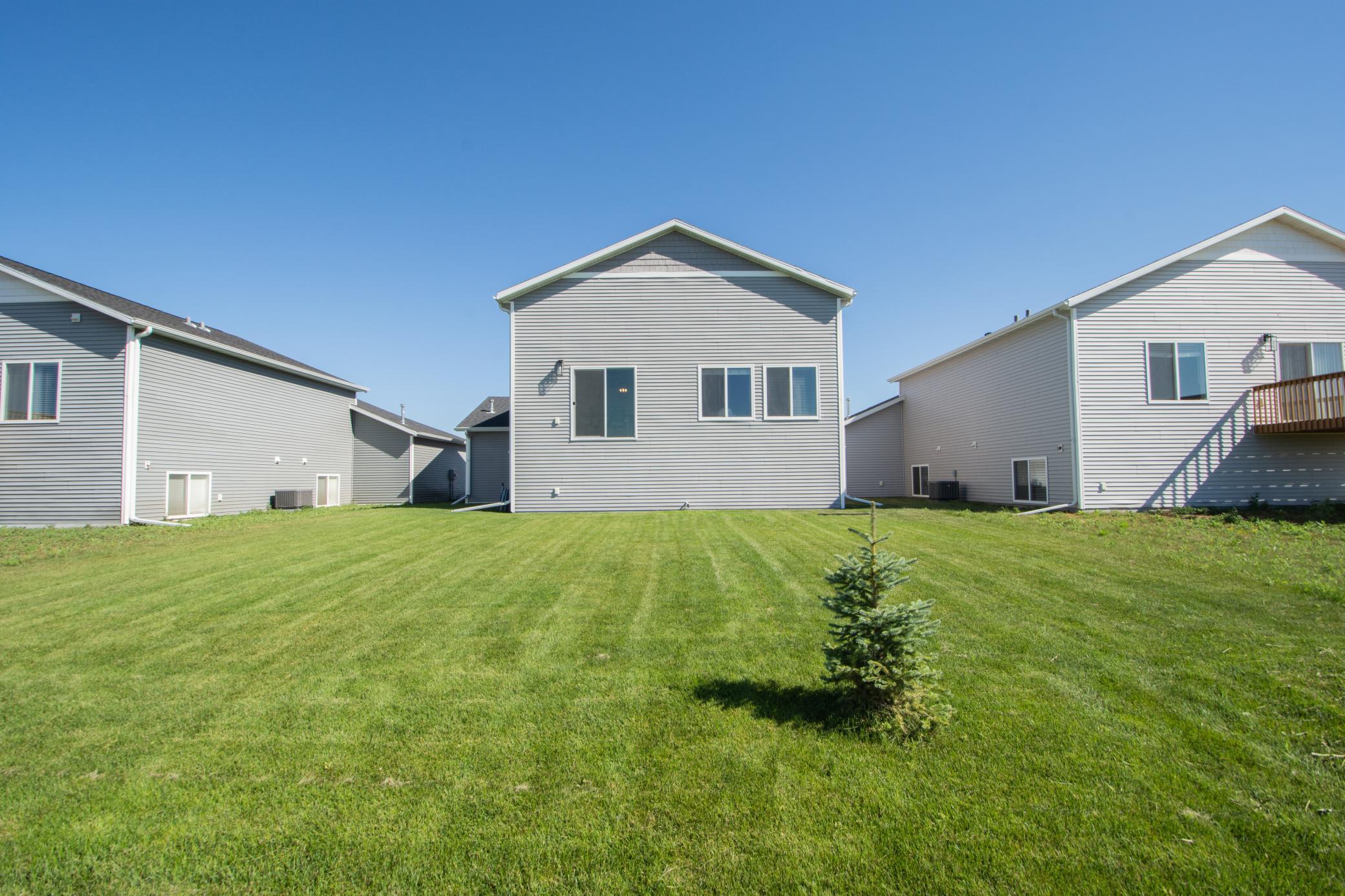 2618 74th Avenue S, Fargo ND 58104 - Photo 34 of 36