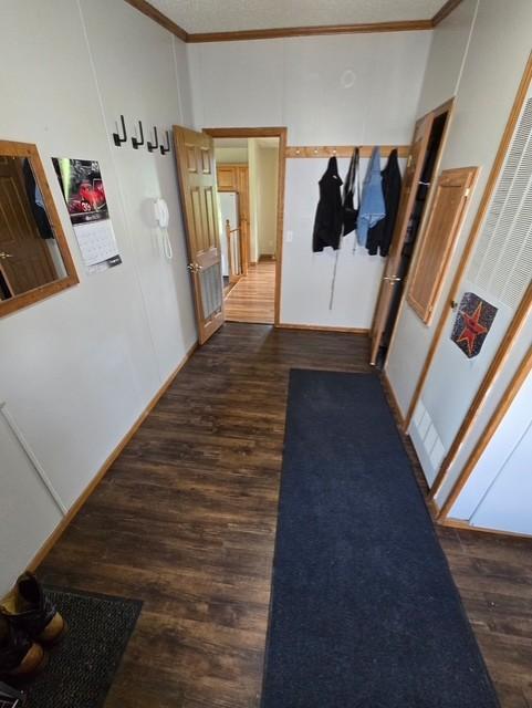 2001 single family home for sale at 417 5th Avenue SE in Baudette, MN — 3 bed, 2 bath (photo 12 of 22)