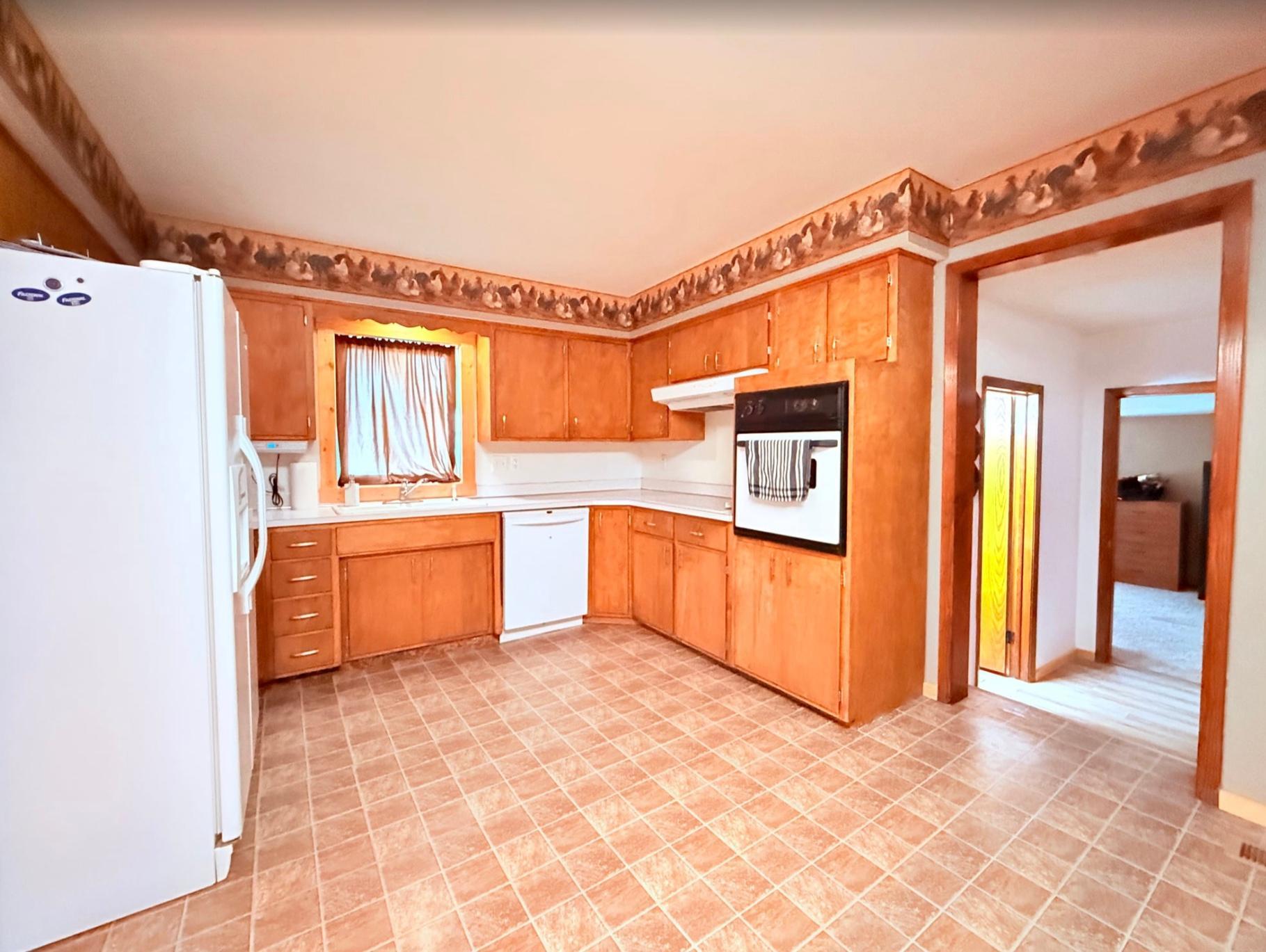 107 7th Street SE, Dilworth MN 56529 - Photo 13 of 39