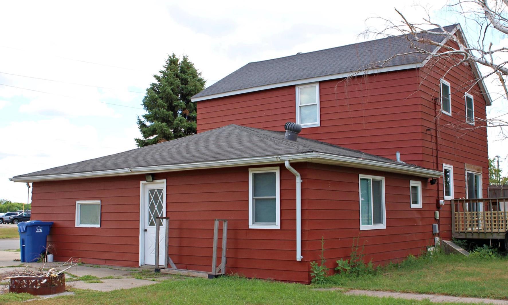 107 7th Street SE, Dilworth MN 56529 - Photo 5 of 39
