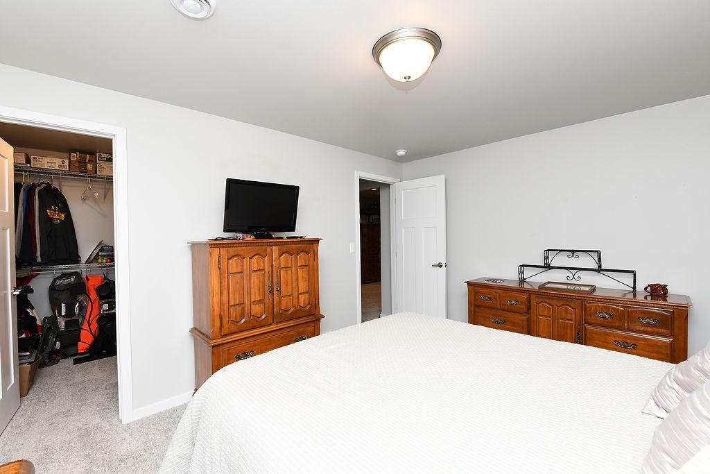 2723 W Westwood Street W, West Fargo ND 58078 - Photo 24 of 33