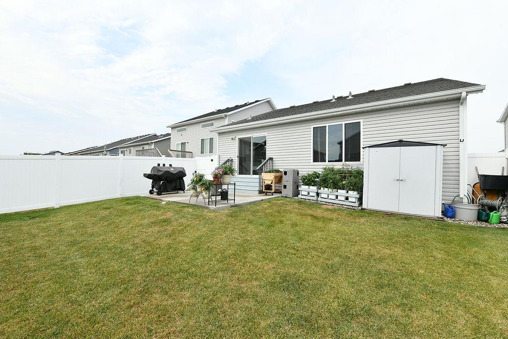 2723 W Westwood Street W, West Fargo ND 58078 - Photo 32 of 33