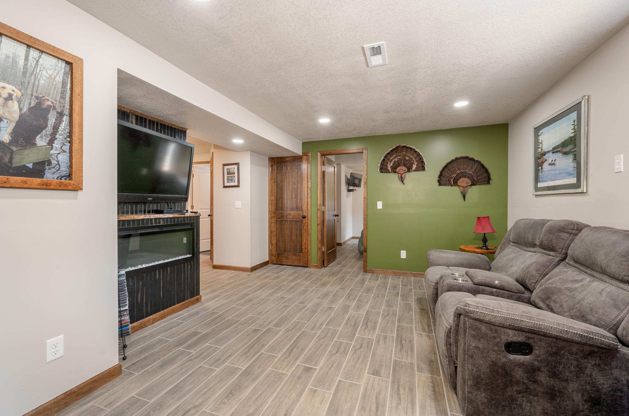28249 Lost Lake Drive, Grand Rapids MN 55744 - Photo 21 of 53
