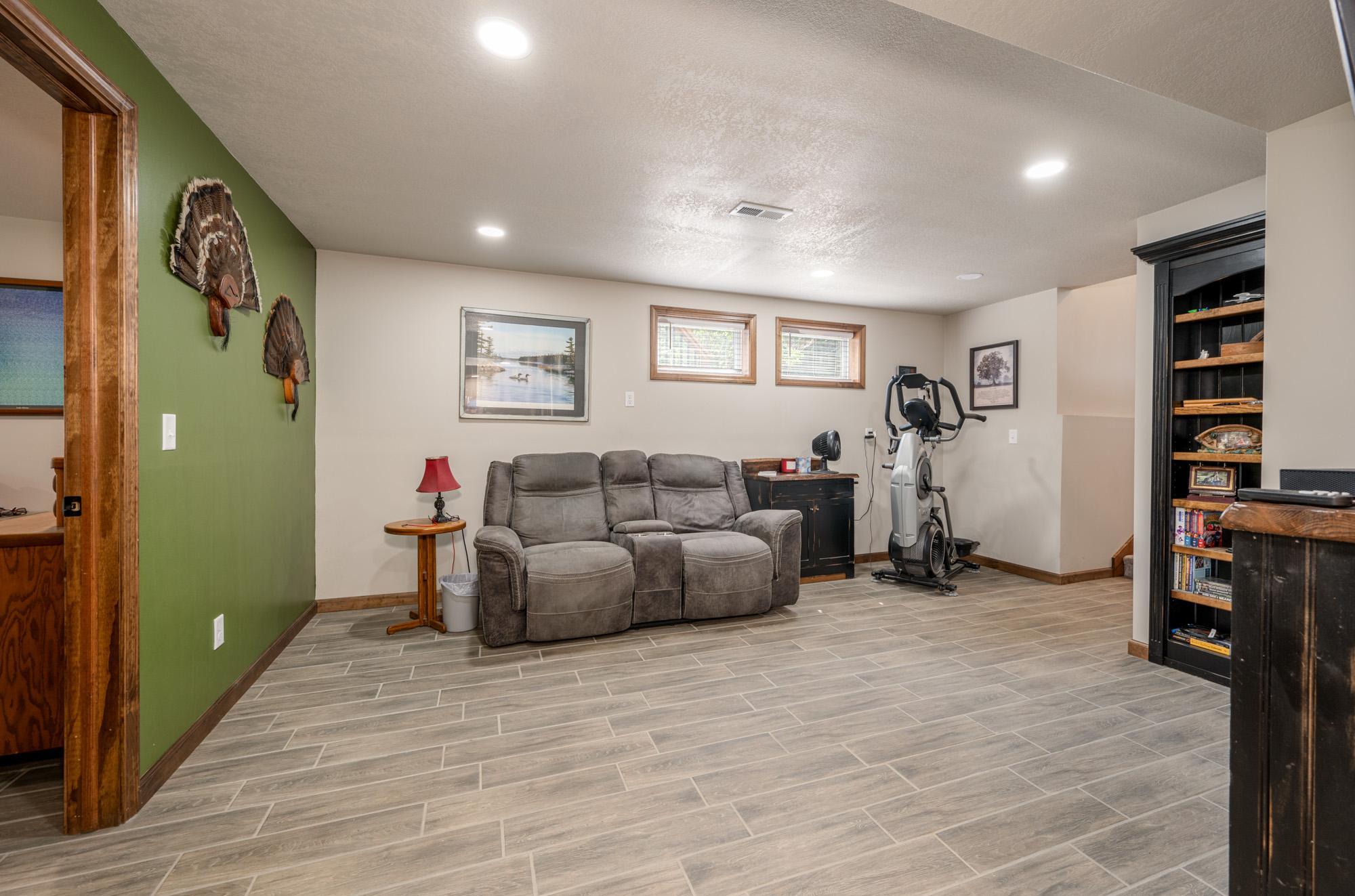 28249 Lost Lake Drive, Grand Rapids MN 55744 - Photo 22 of 53