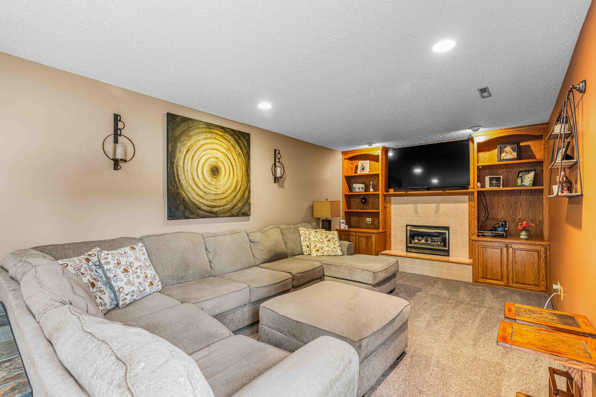 681 Cottonwood Court, West Fargo ND 58078 - Photo 20 of 62