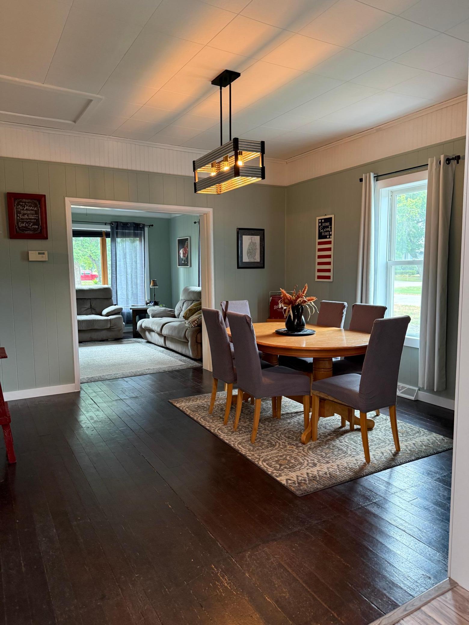 1903 single family home for sale at 352 3rd Avenue S in Casselton, ND — 2 bed, 3 bath (photo 12 of 47)