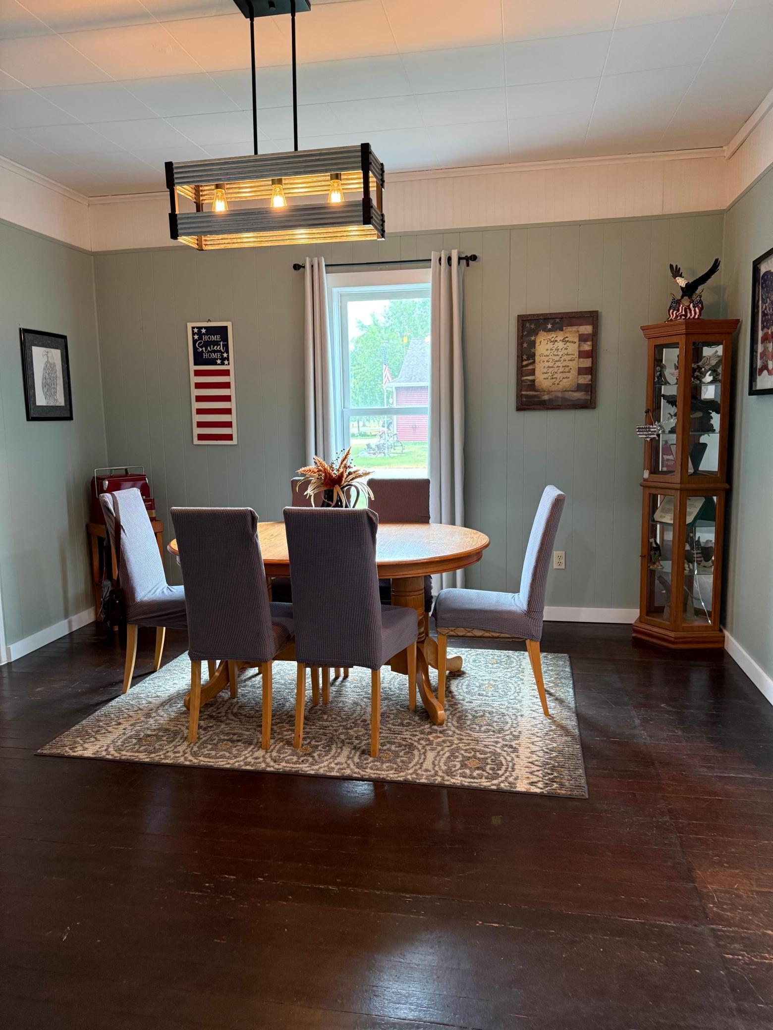 1903 single family home for sale at 352 3rd Avenue S in Casselton, ND — 2 bed, 3 bath (photo 13 of 47)