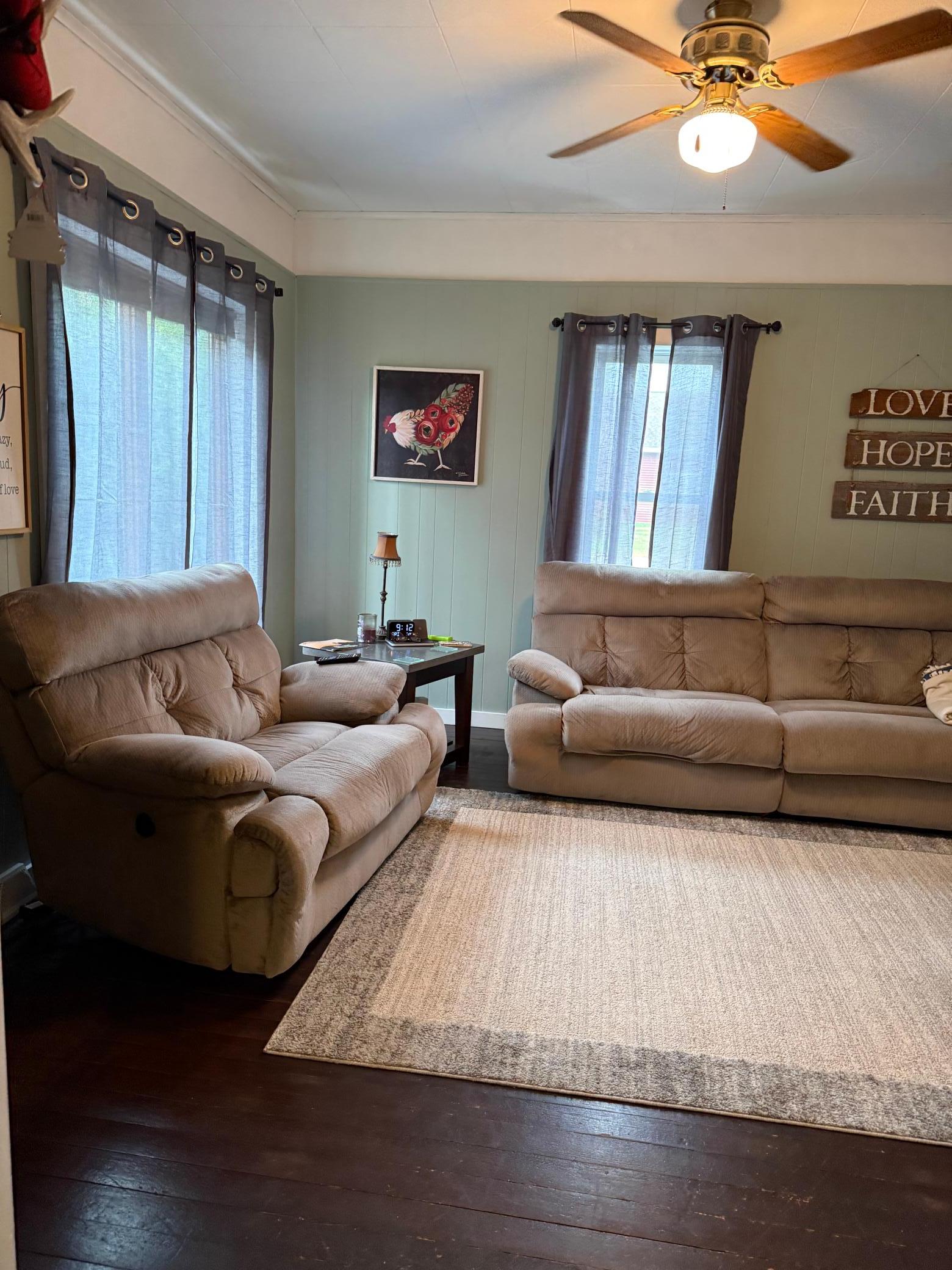 1903 single family home for sale at 352 3rd Avenue S in Casselton, ND — 2 bed, 3 bath (photo 20 of 47)