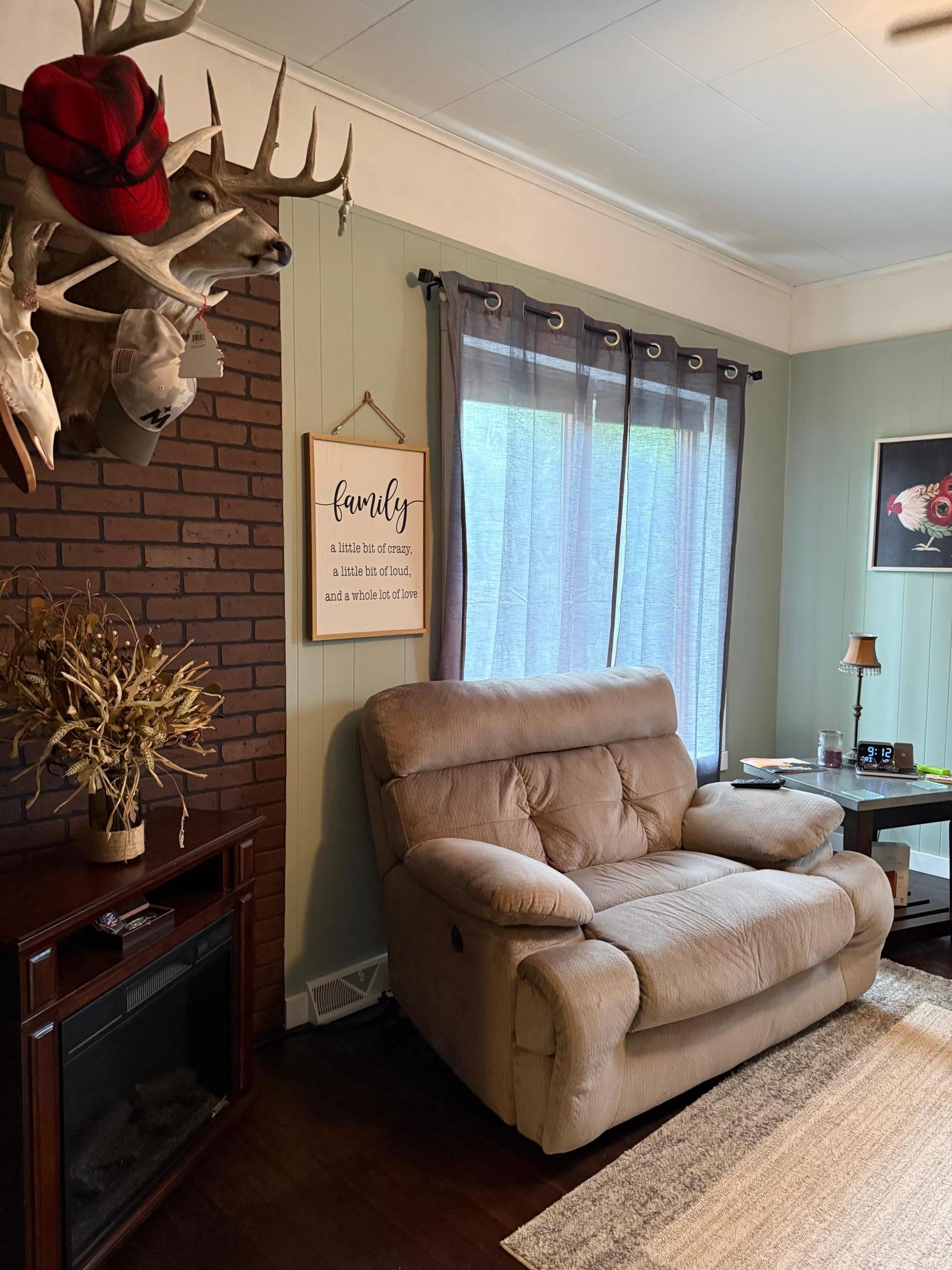 1903 single family home for sale at 352 3rd Avenue S in Casselton, ND — 2 bed, 3 bath (photo 22 of 47)