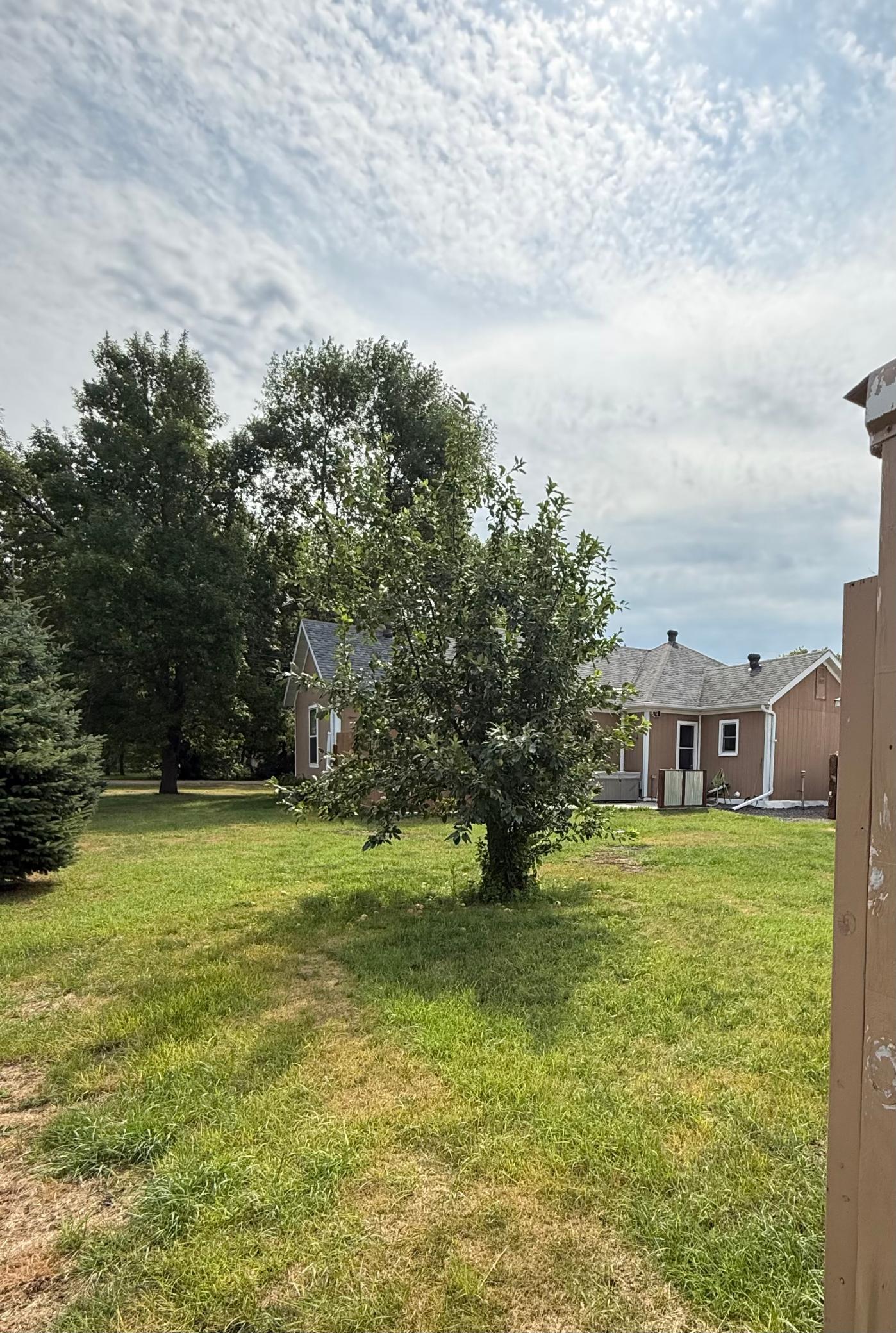 1903 single family home for sale at 352 3rd Avenue S in Casselton, ND — 2 bed, 3 bath (photo 38 of 47)